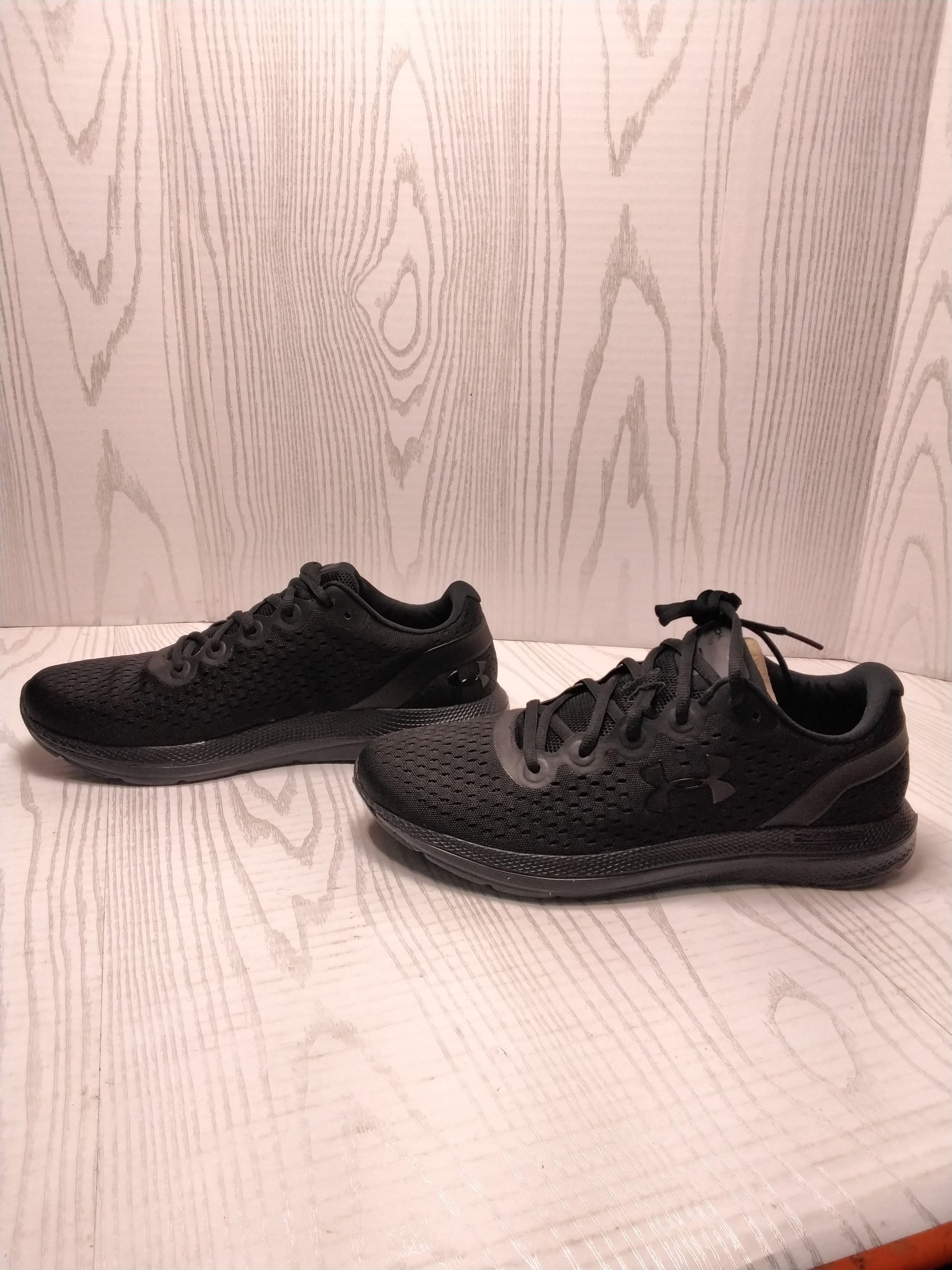 Women's Under Armour Charged Impulse - Black, Size 9 (7928668160238)