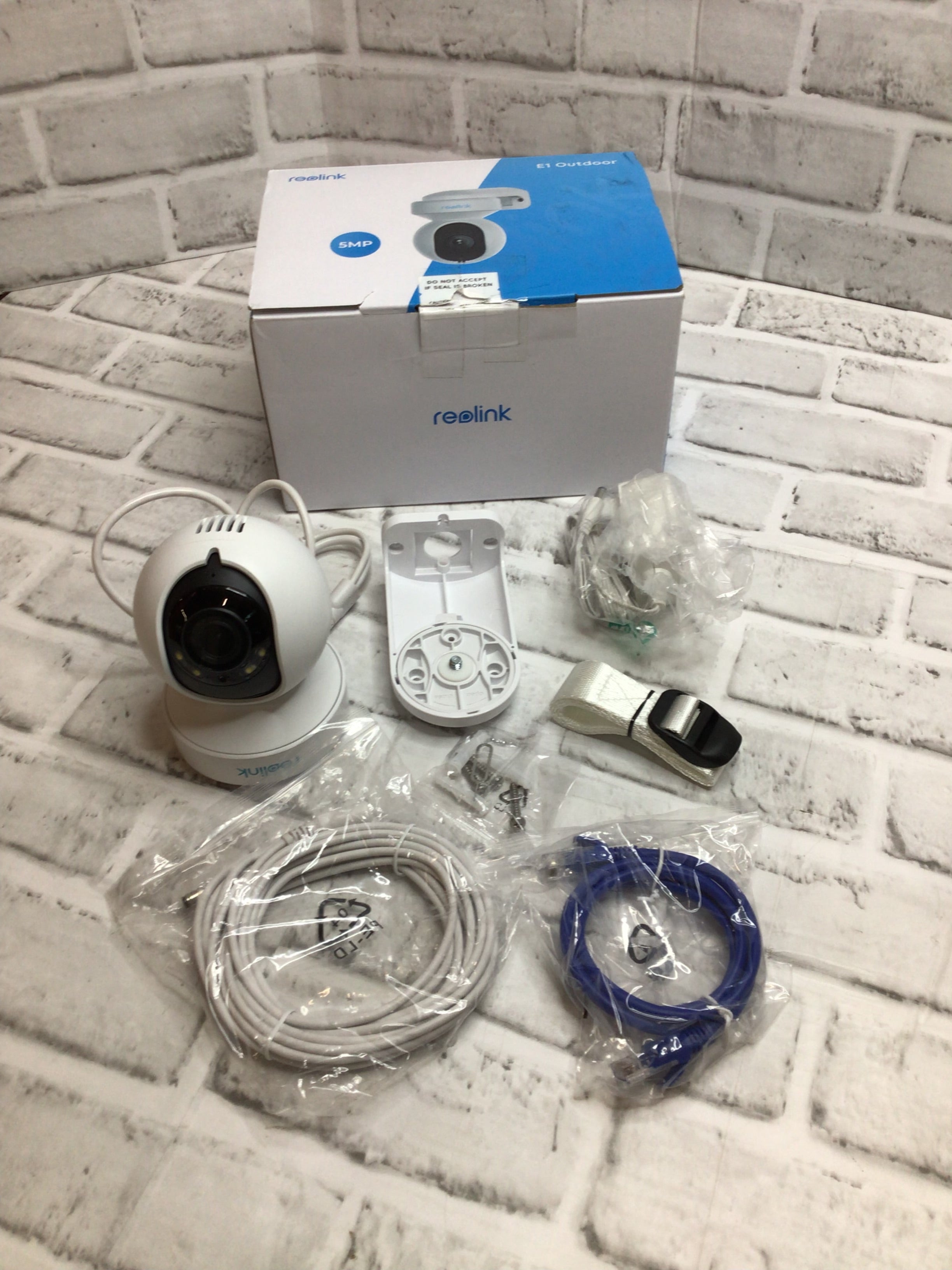 Reolink Security Camera 5MP PTZ WiFi Cam Person/Vehicle Alert E1 Outdoor (8079655534830)