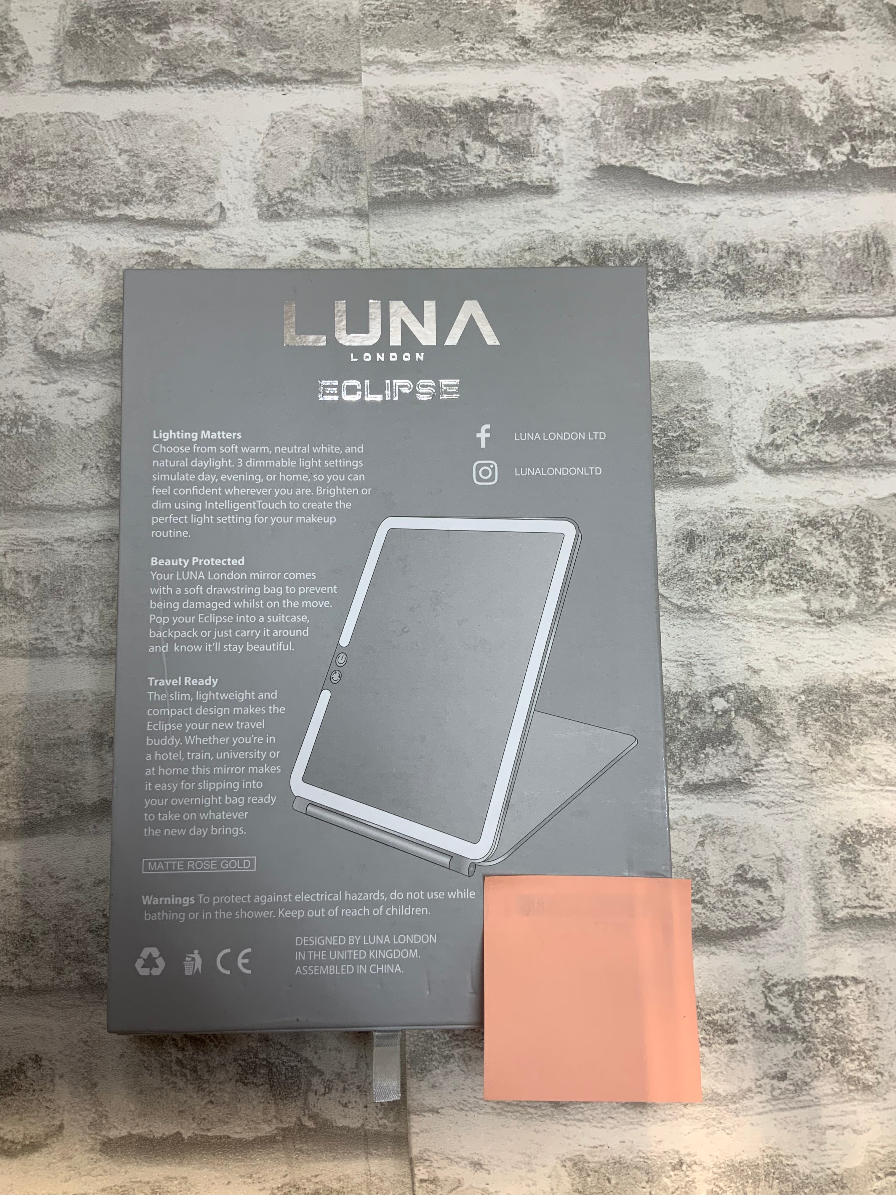 LUNA London Eclipse LED Lighted Travel Vanity Makeup Mirror