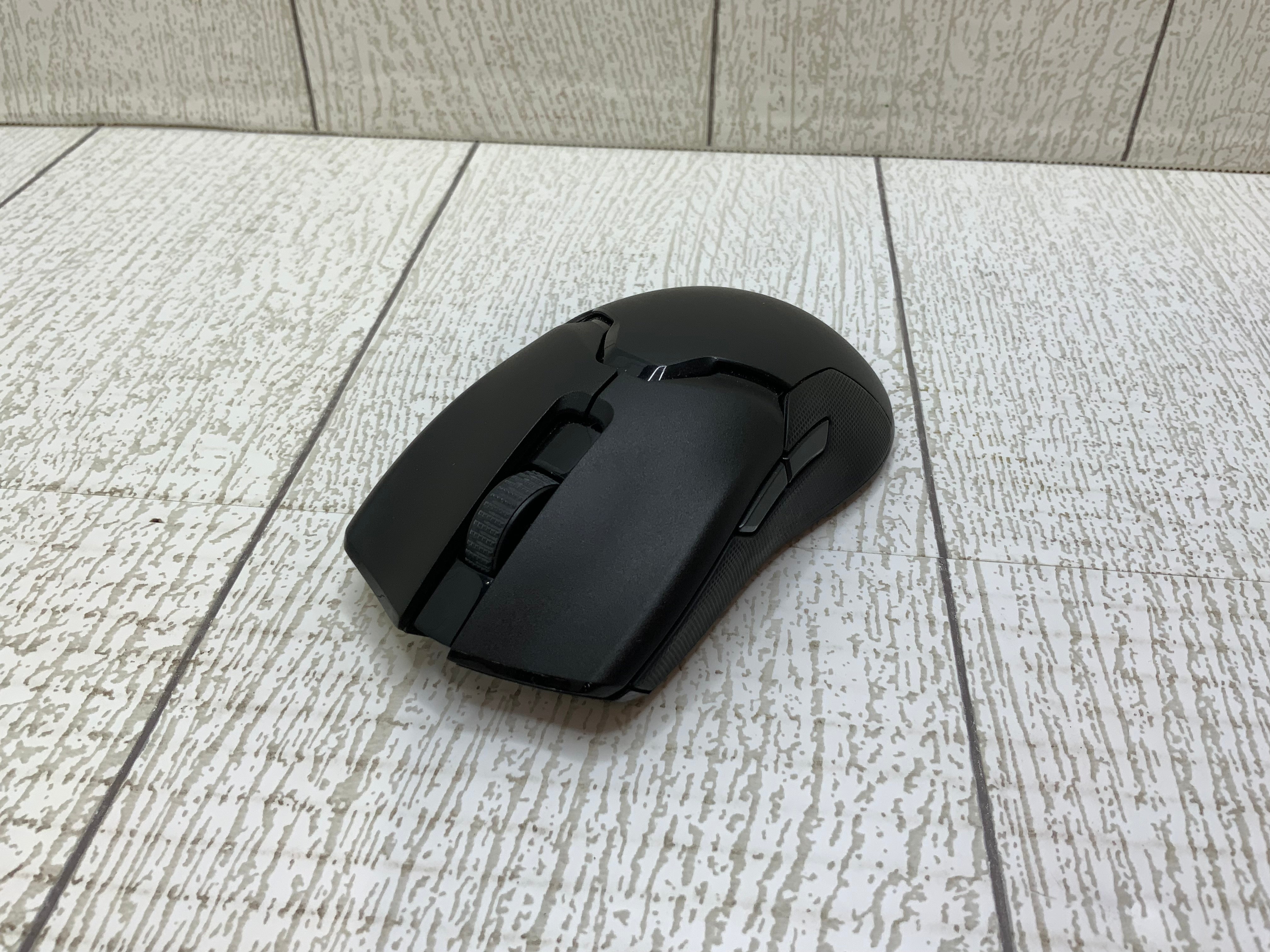 Razer Naga Pro Wireless Gaming Mouse: Interchangeable Side Plate (7931390427374)