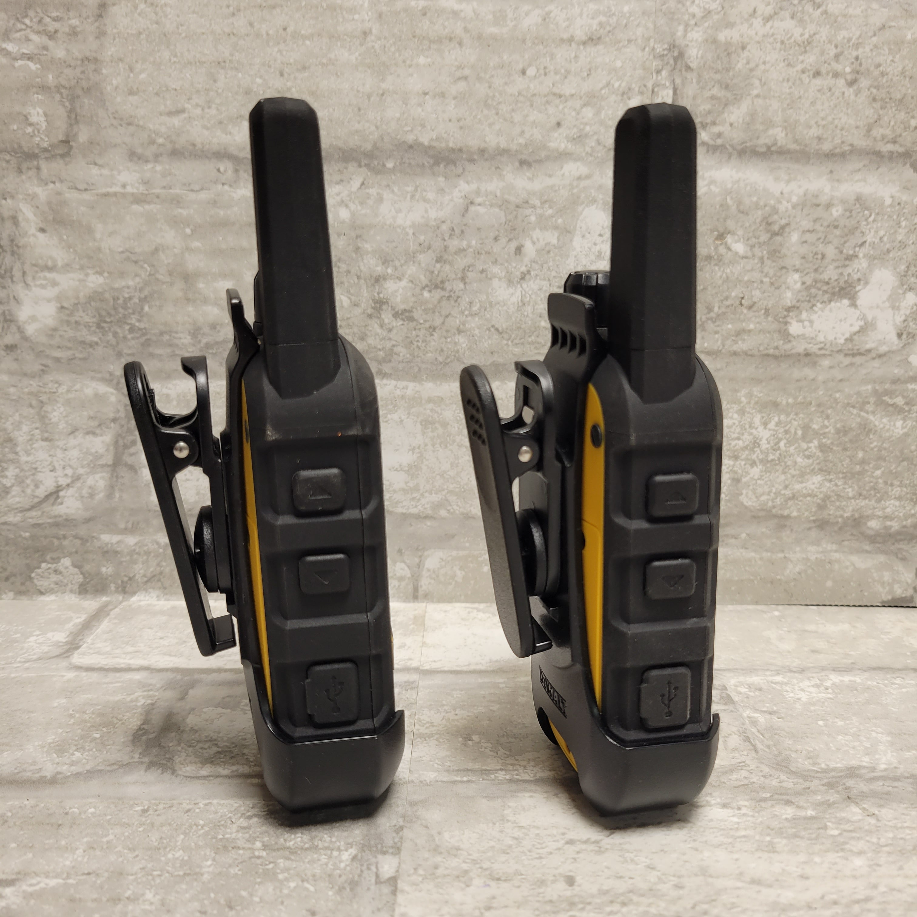 DEWALT HeavyDuty IP67 22Channel WalkieTalkie, Set of 2
