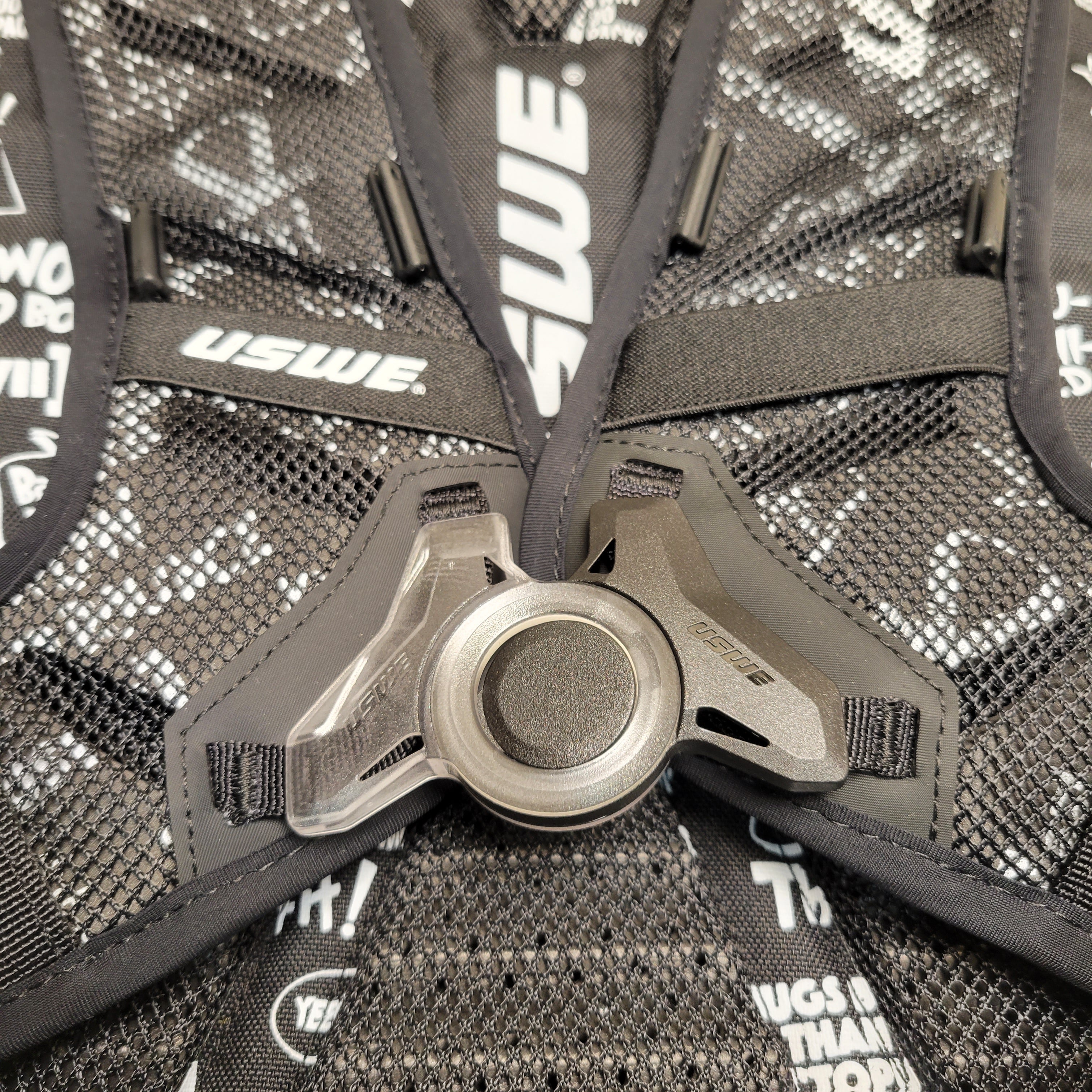 USWE Shred 16 Backpack - Carbon Black (7911616217326)