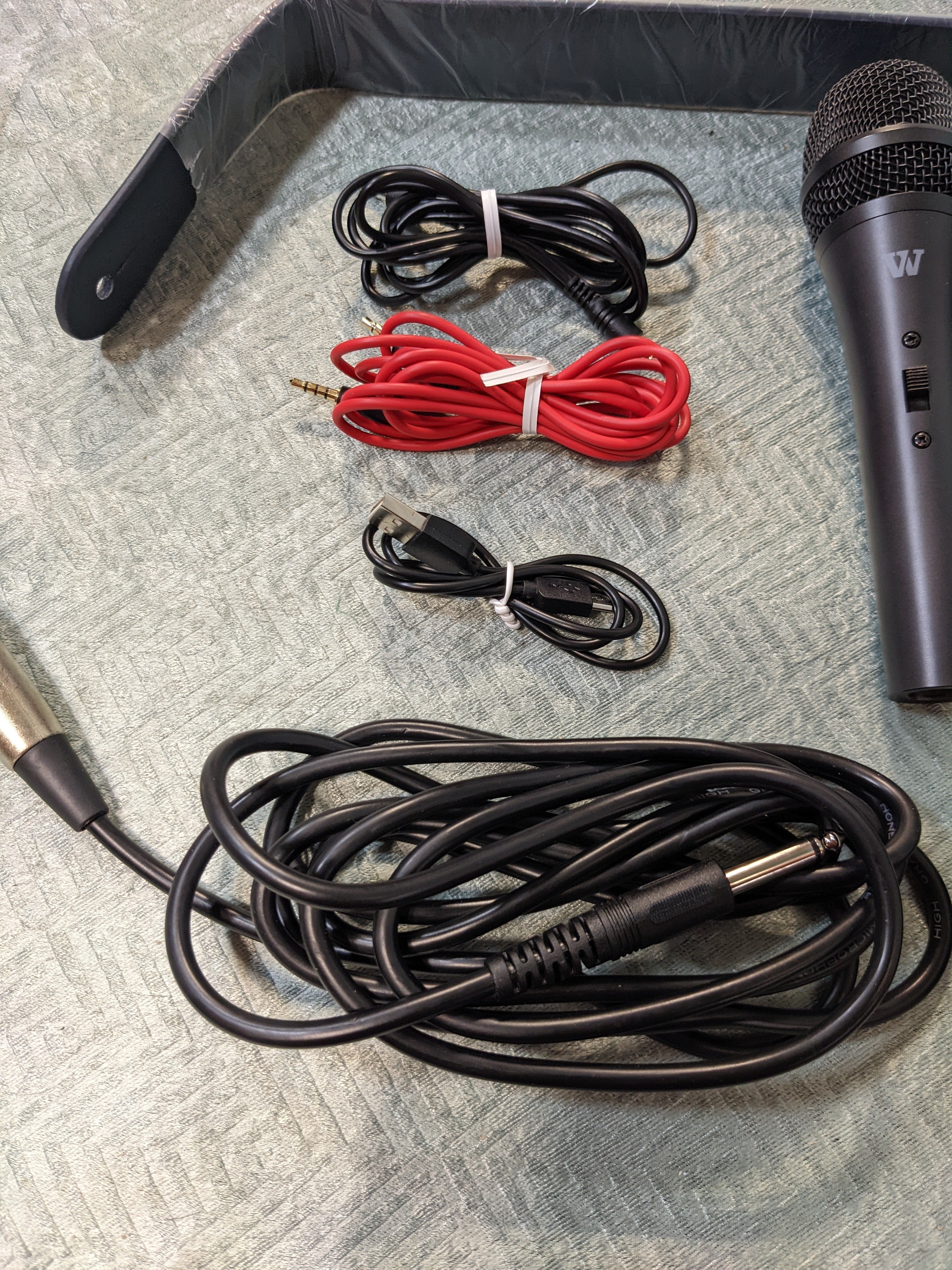 W WINBRIDGE Karaoke Machine with Wireless Microphone, Bluetooth Portable PA Speaker System Built in Soundcard Remote Control with Guitar Input (7591830028526)