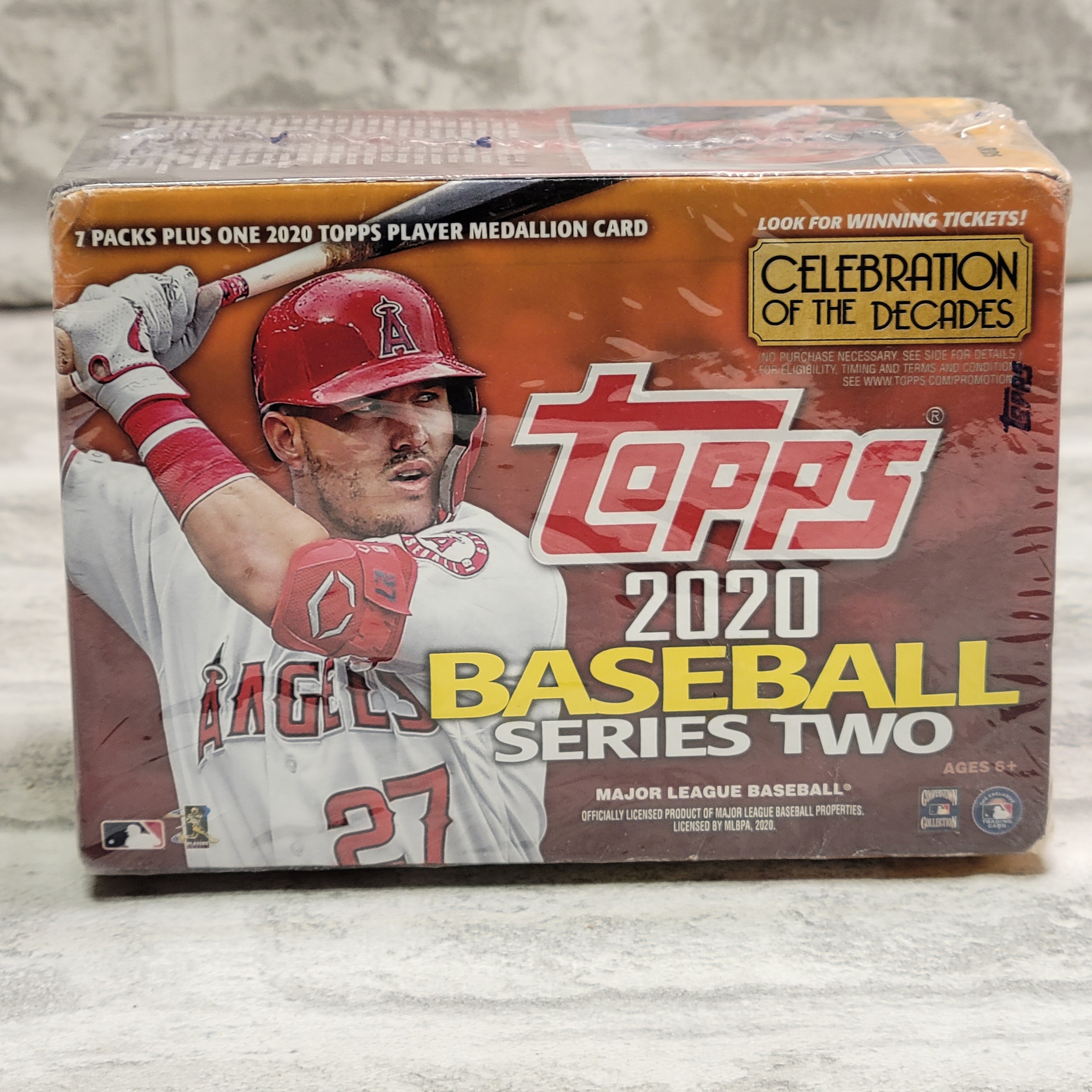 2020 Topps Baseball Series 2 Retail Relic Box (7742265622766)