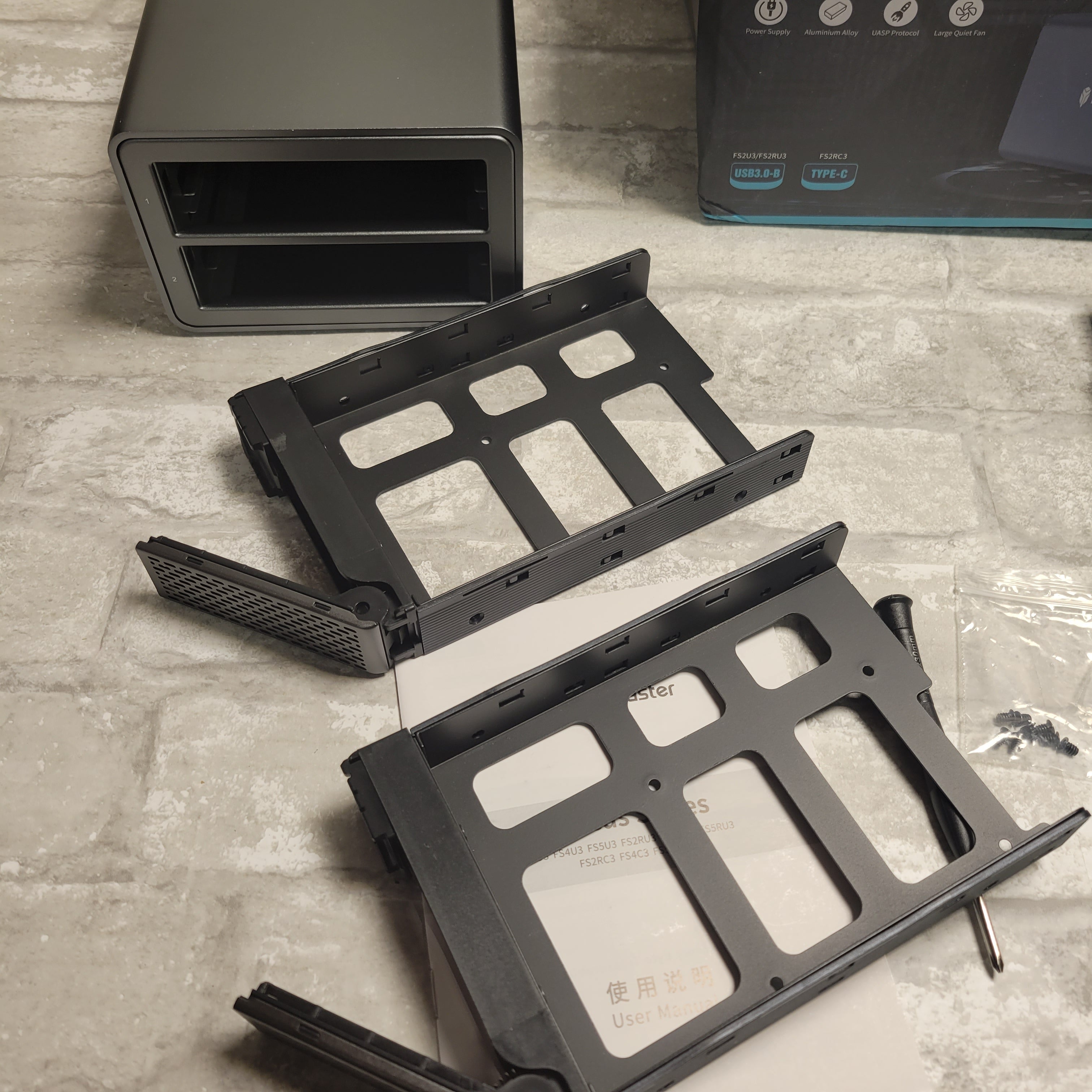 Yottamaster 2 Bay RAID External Hard Drive Enclosure for 2.5