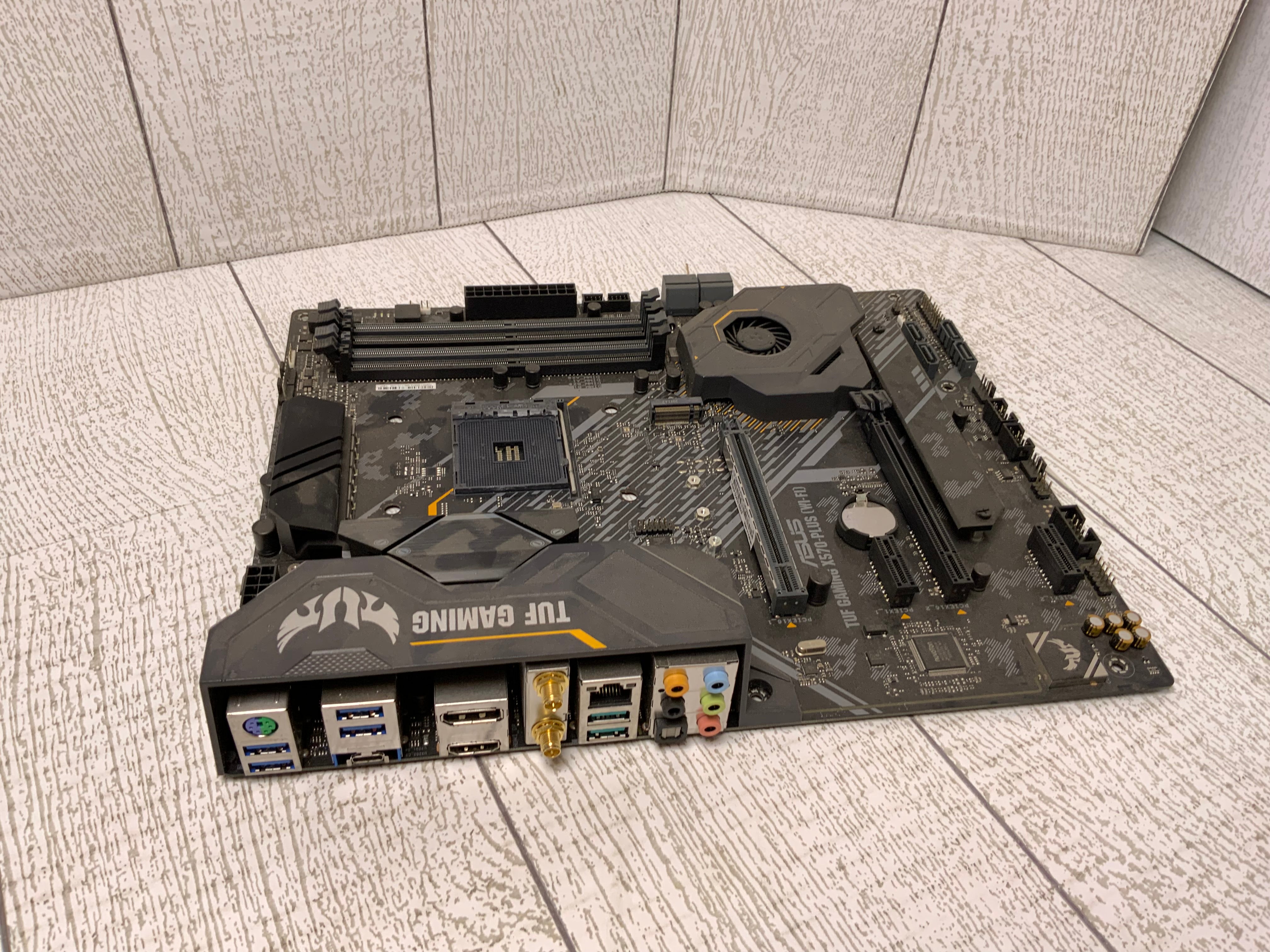 Tuf X570-plus/G Drive USB/Aorus B550/MSI MPG Z490 **LOT OF 4, FOR PARTS ONLY** (7980583289070)