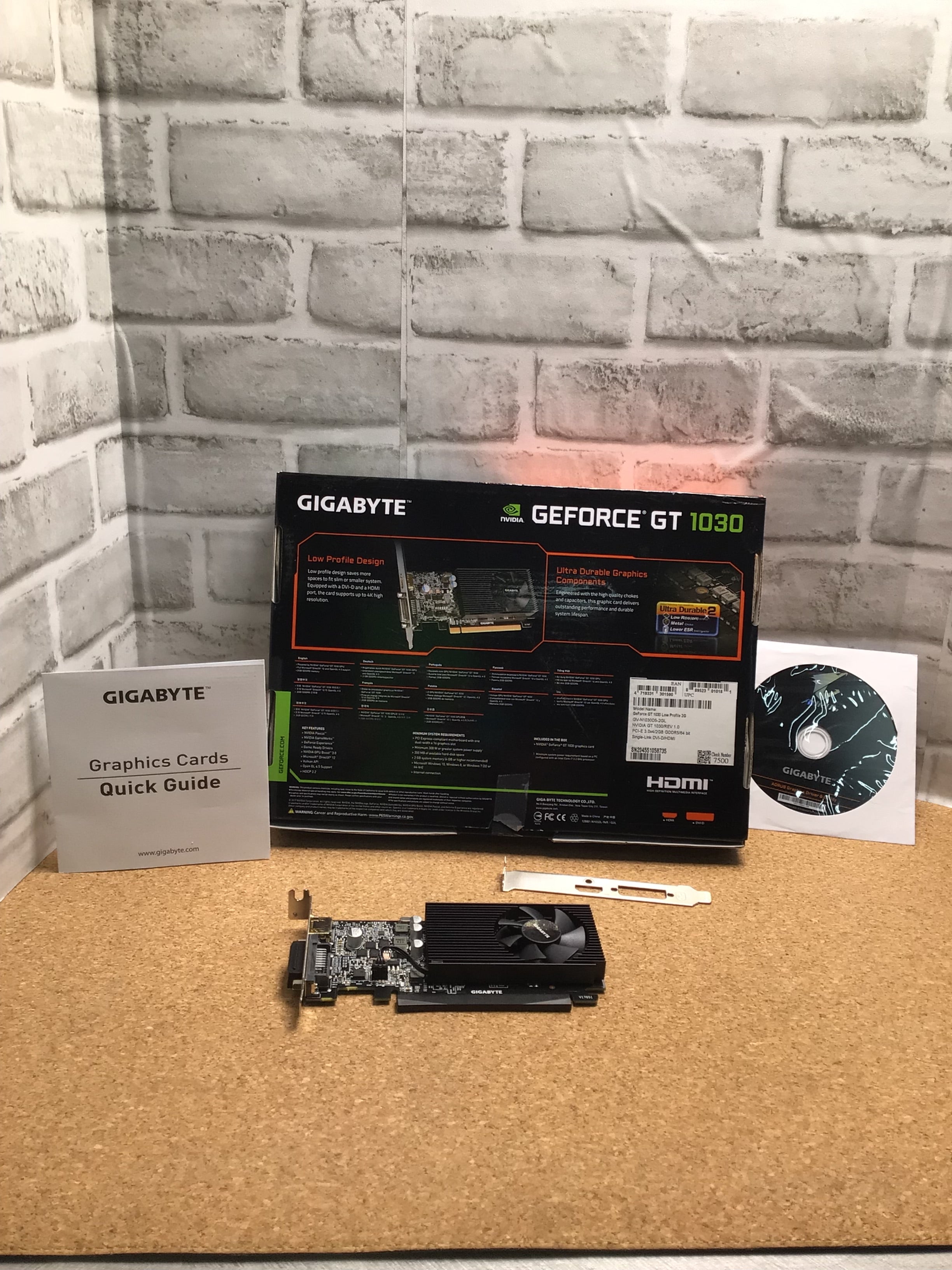 Gigabyte GeForce GT 1030 GV-N1030D5-2GL  Computer Graphics Card/FOR PARTS (7829422375150)