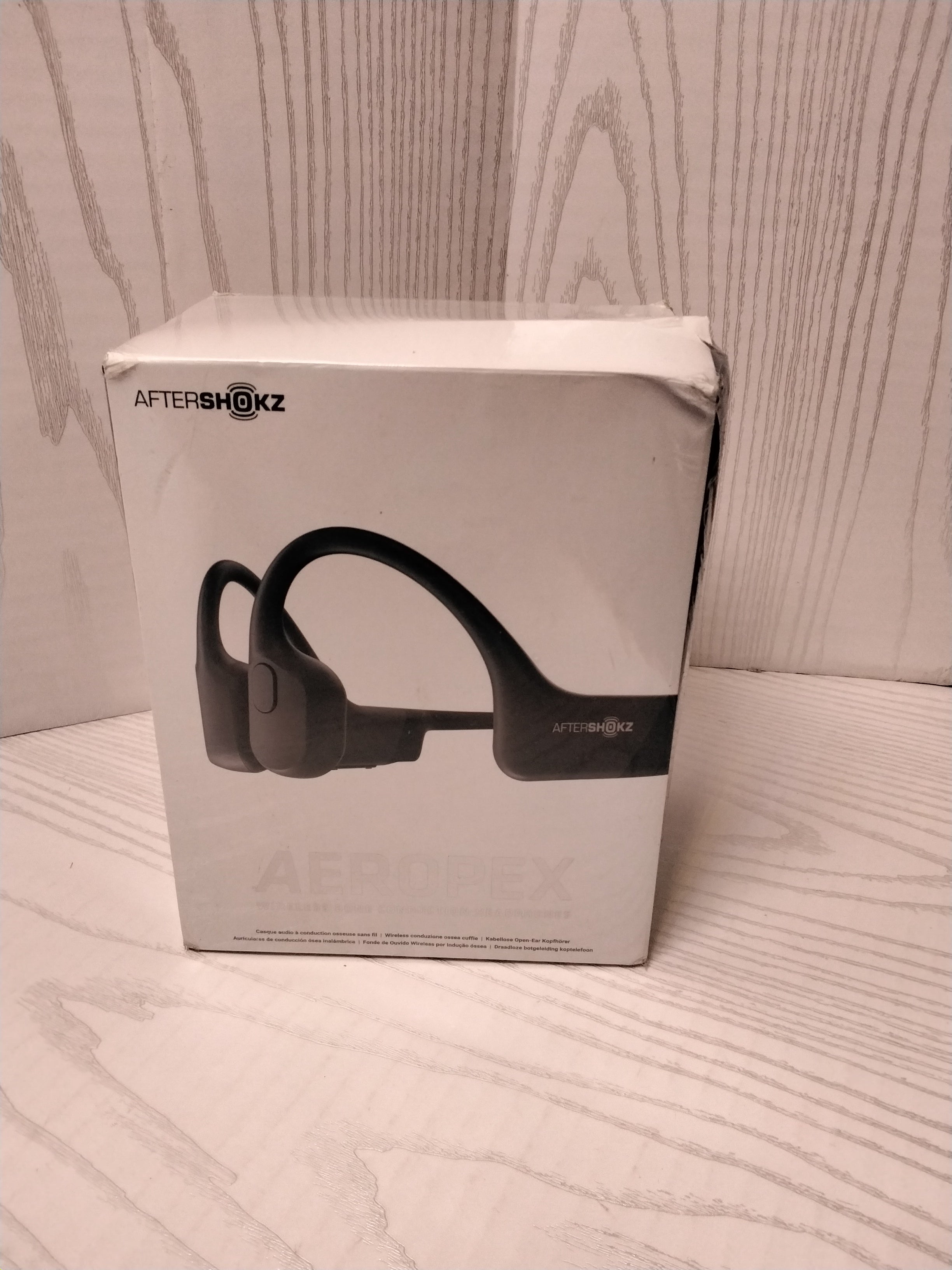 AfterShokz Aeropex - Open-Ear Bluetooth Bone Conduction Sport Headphones, Black (7761864589550)