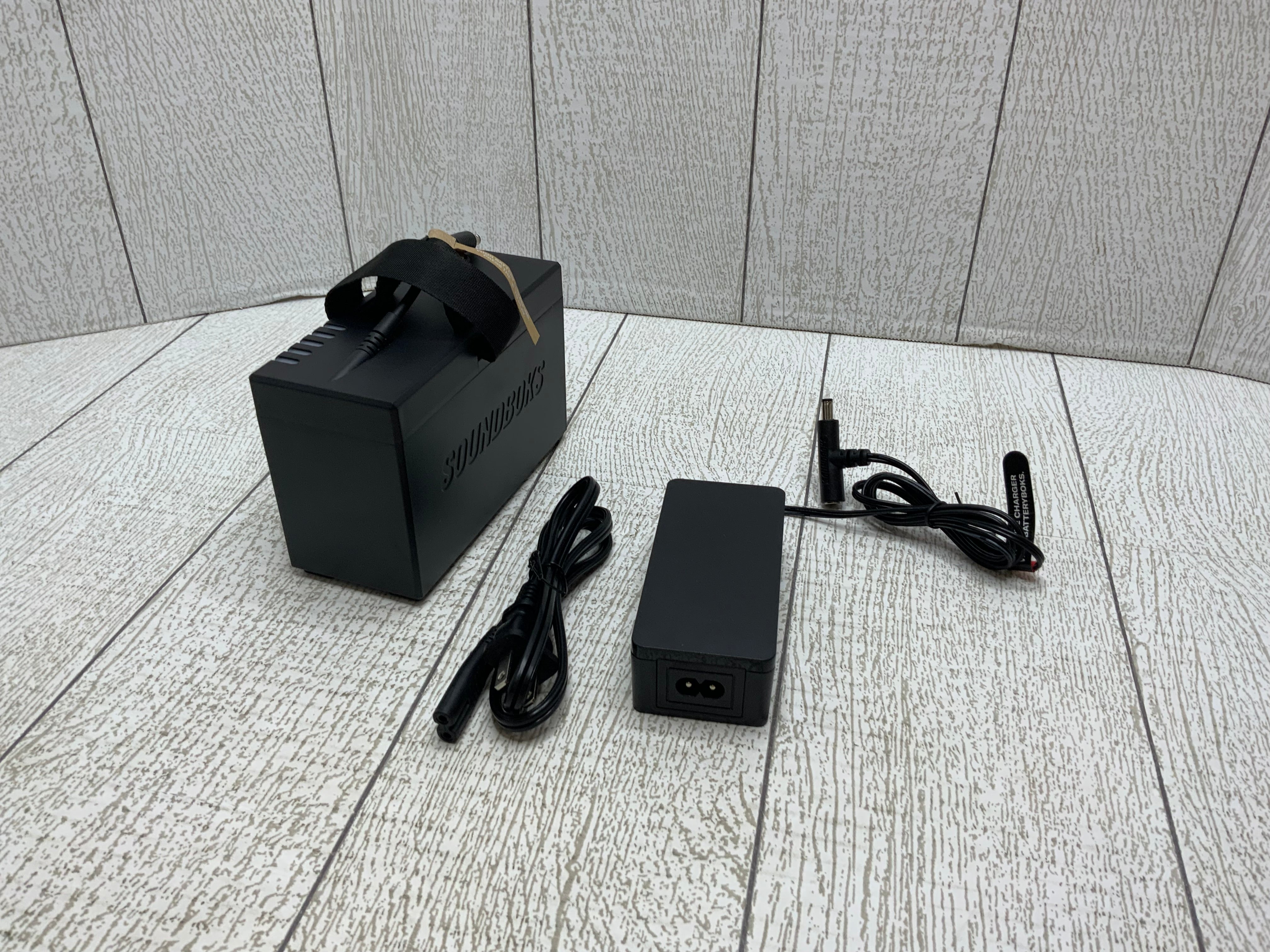 SOUNDBOKS Go - Loud Portable Bluetooth Performance Speaker (8030940135662)