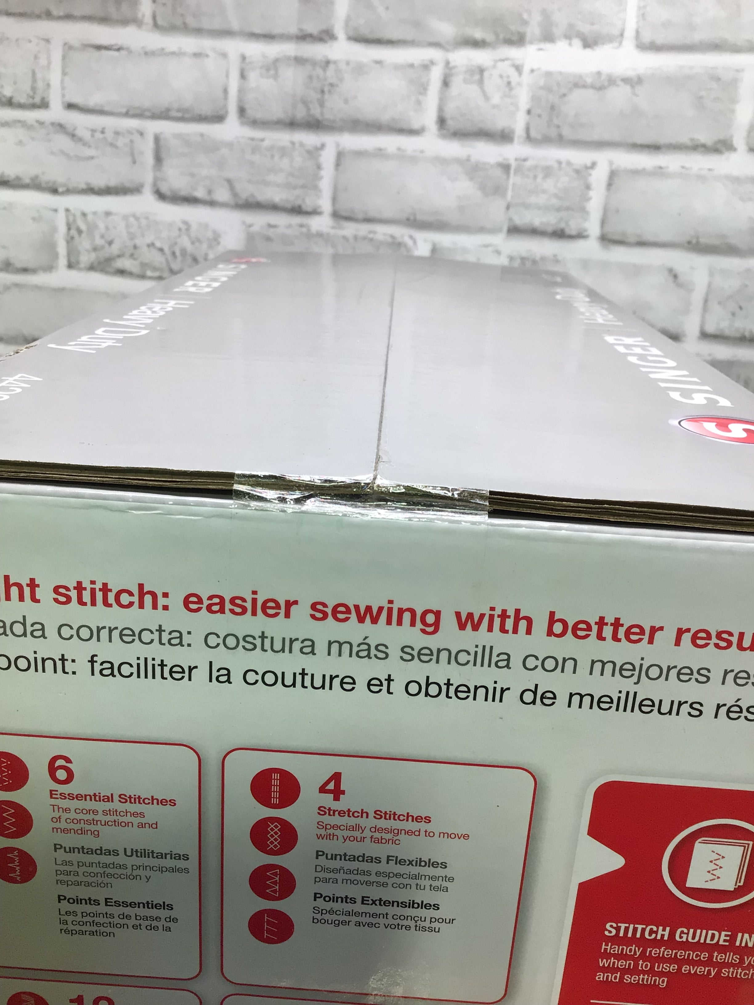 SINGER 4423 Heavy Duty Sewing Machine With Included Accessory Kit