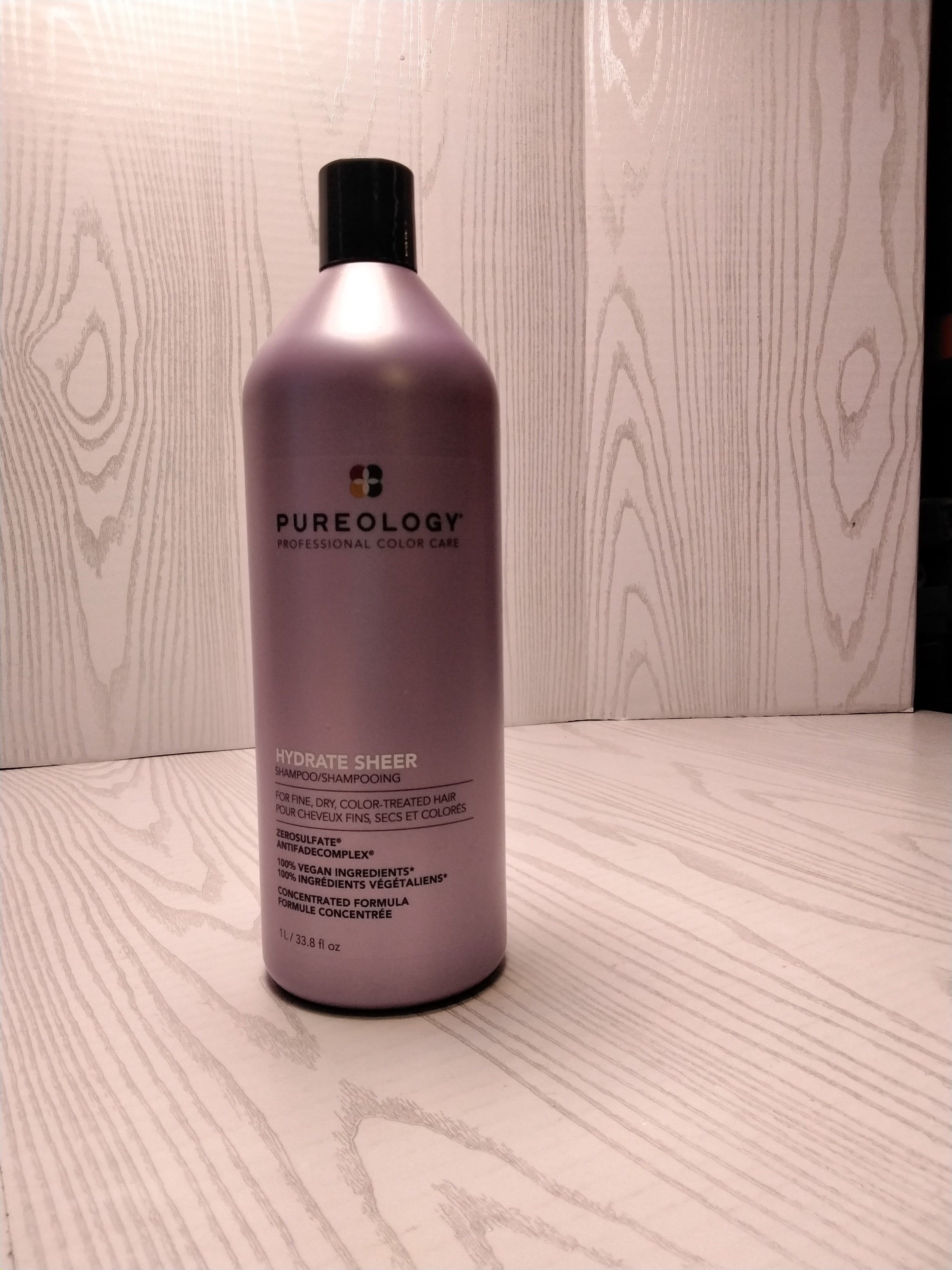 Pureology Hydrate Sheer Shampoo | For Fine, Dry, Color-Treated Hair (7751983726830)