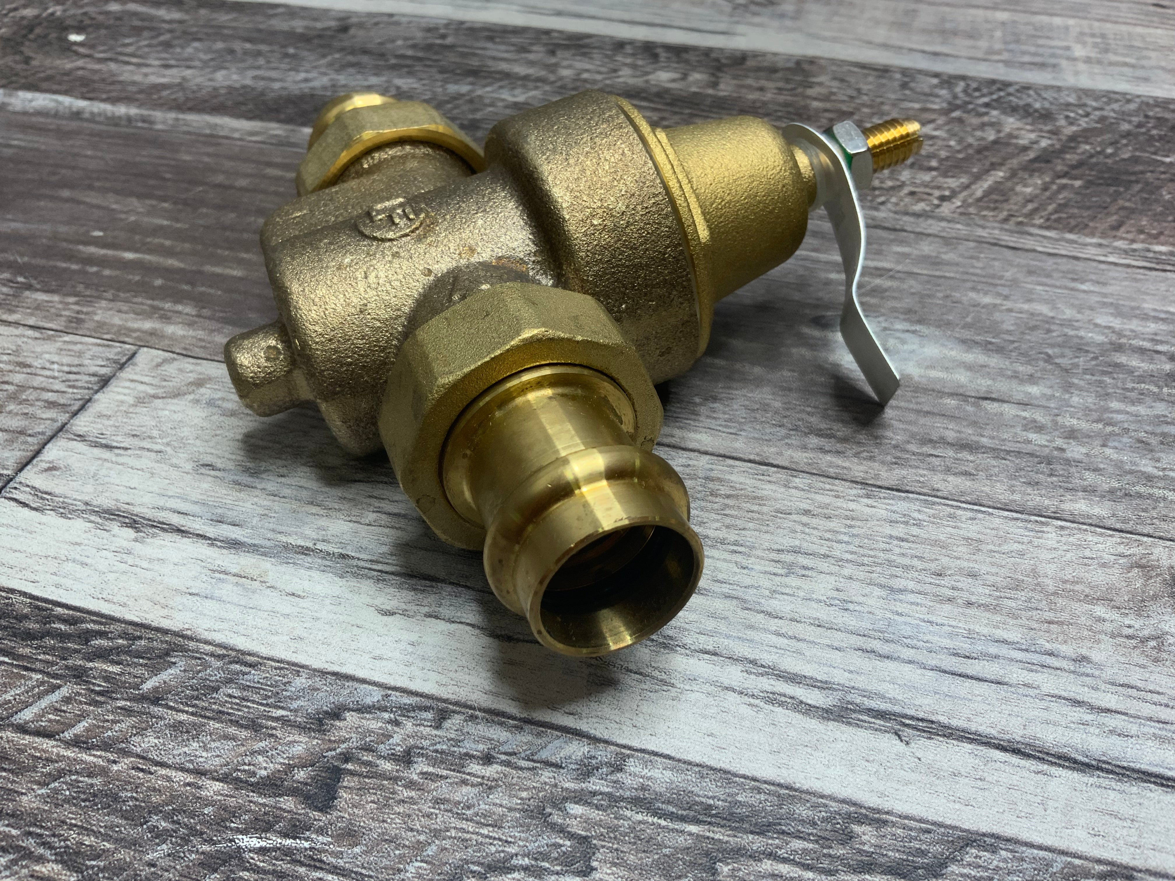 Watts 3/4 LFN55BM1-DU-PR Water Pressure Reducing Valve (8127090786542)