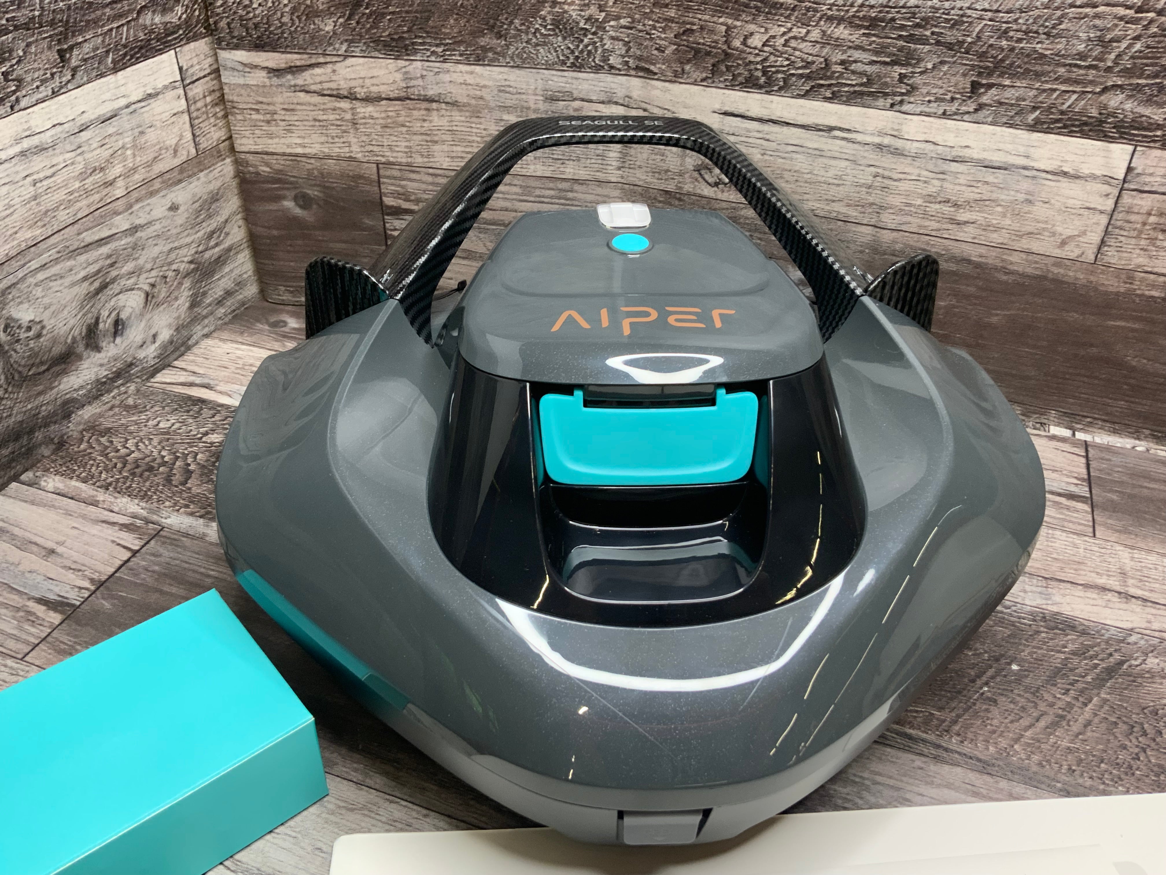 AIPER Seagull SE Cordless Robotic Pool Cleaner - Above/In-Ground Flat Pools (8068501209326)
