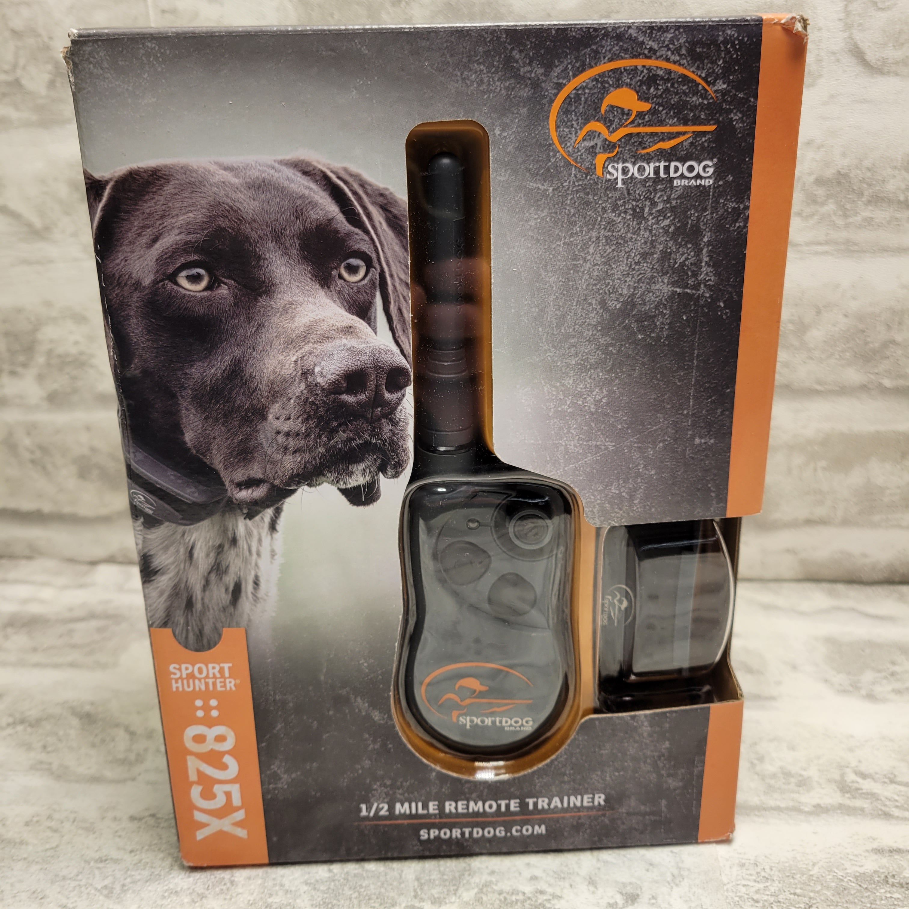 **FOR PARTS/NOT WORKING** SportDOG Brand SportHunter 1/2 Mile Remote Trainer (7611592114414)