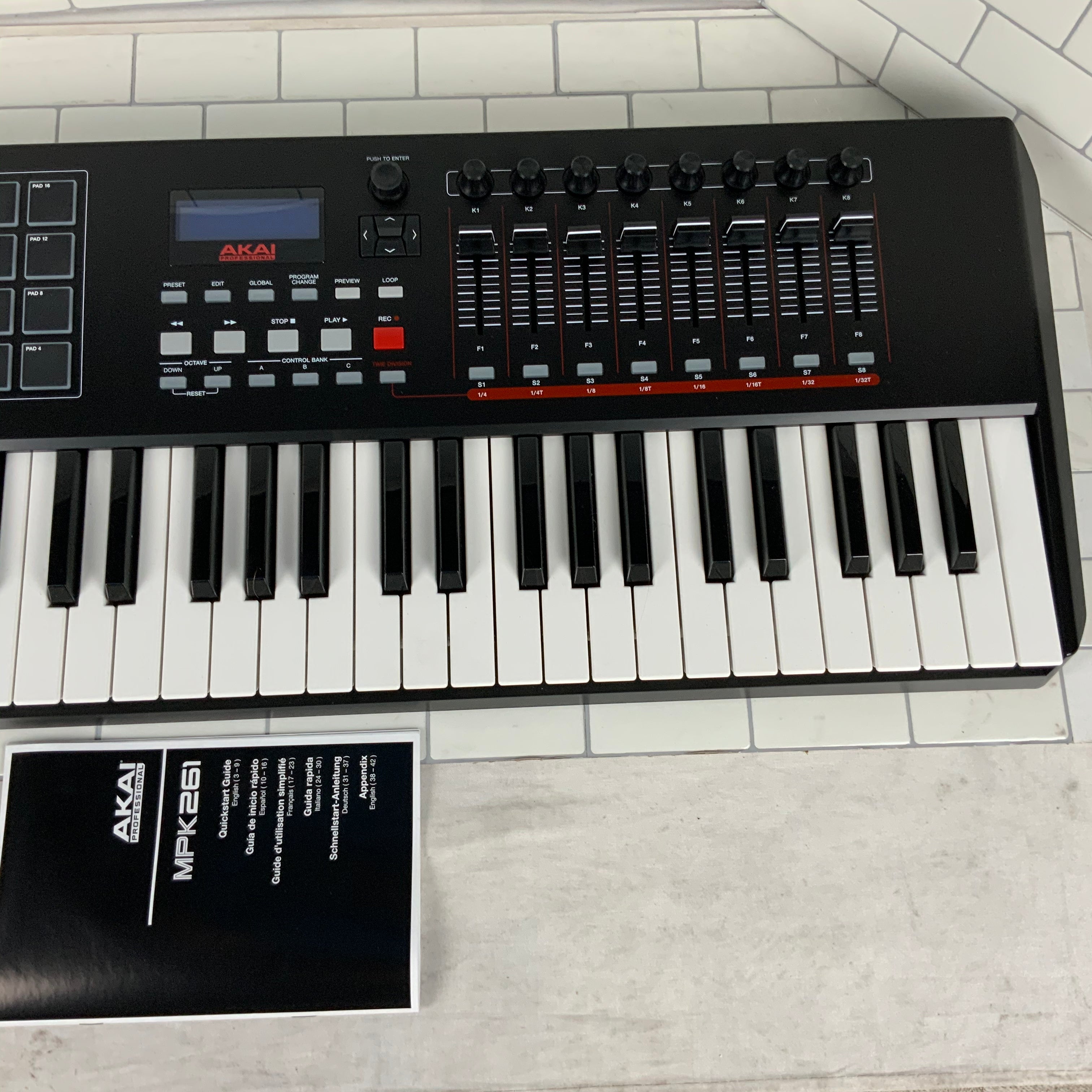 AKAI Professional MPK261 - USB MIDI Keyboard - 61 Keys (7010831466679)