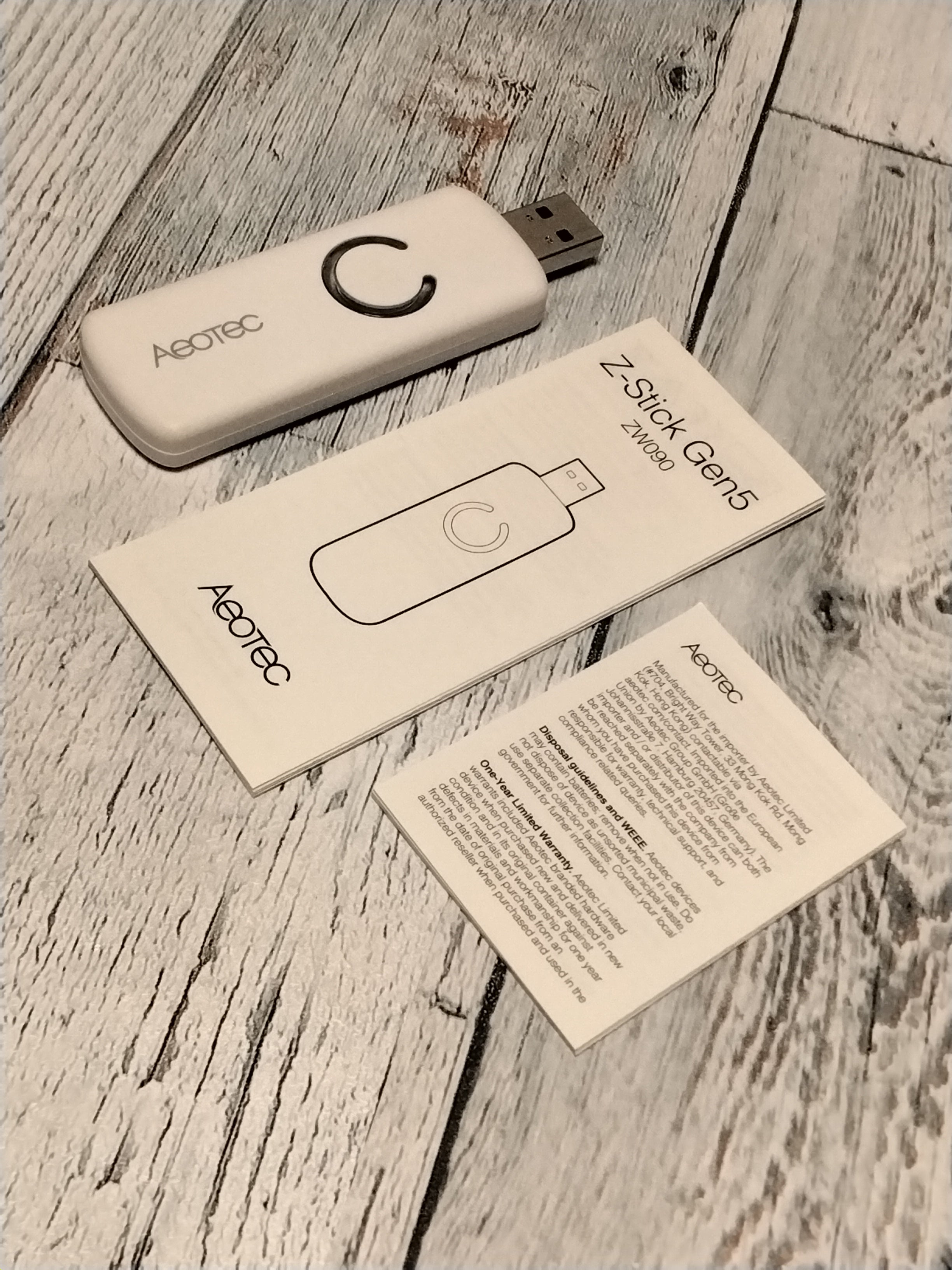 Aeotec Z-Stick Gen5 Z-Wave Hub Z-Wave Plus USB to Create Gateway *TESTED* (7863703470318)