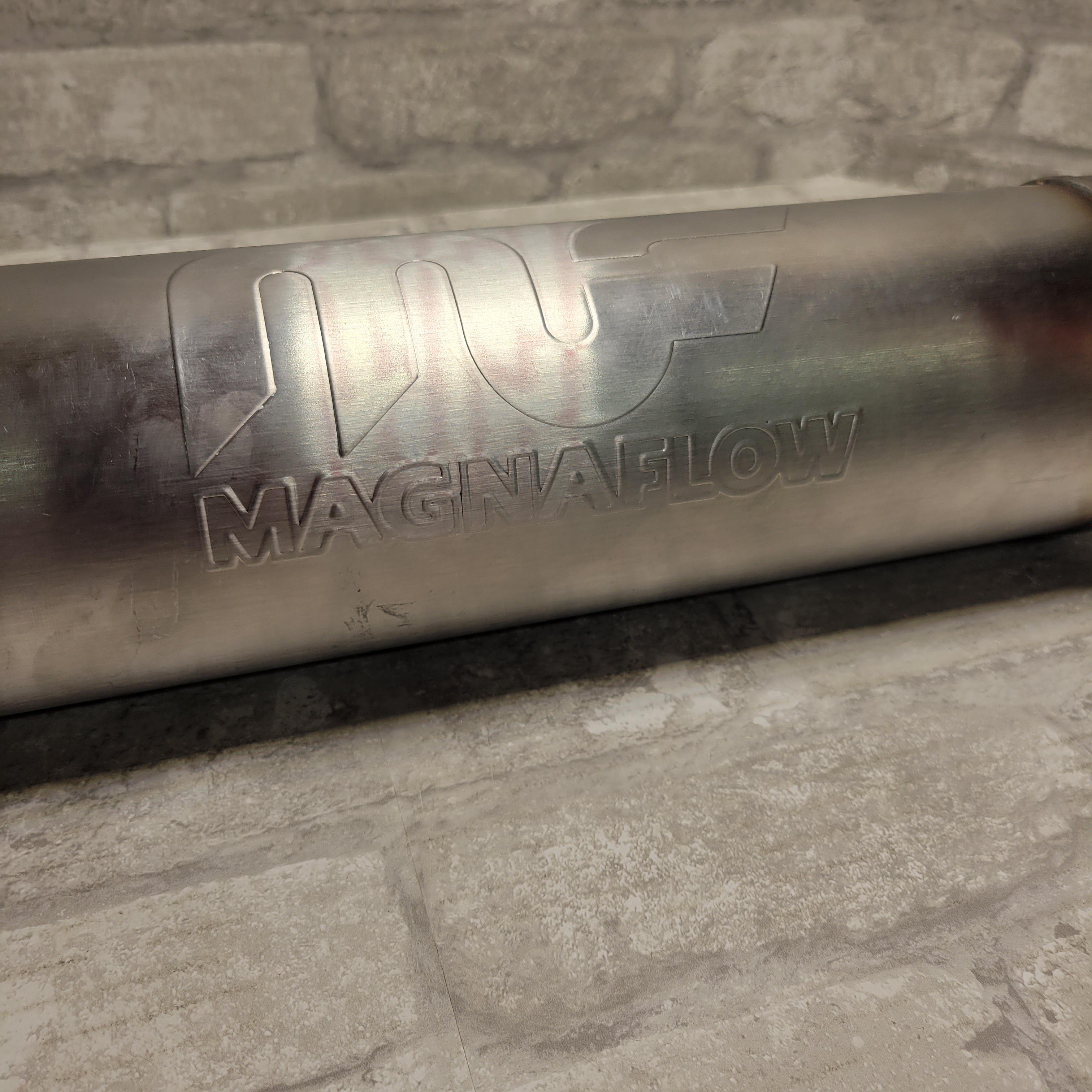 MagnaFlow Performance Exhaust Muffler 2.5