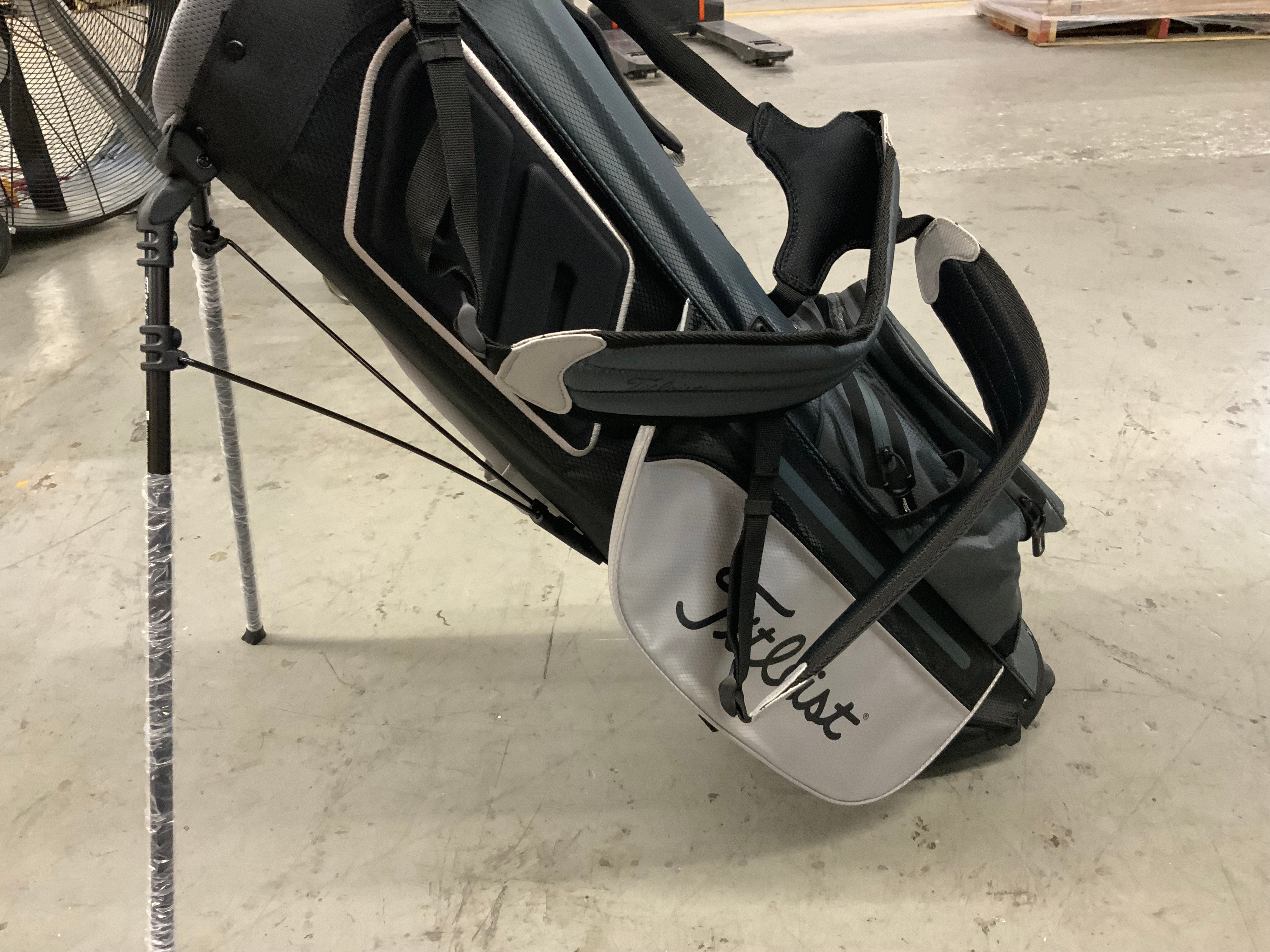 Titleist Players 4 Plus StaDry Golf Bag (Gray/Charcoal/Black) (8108611469550)