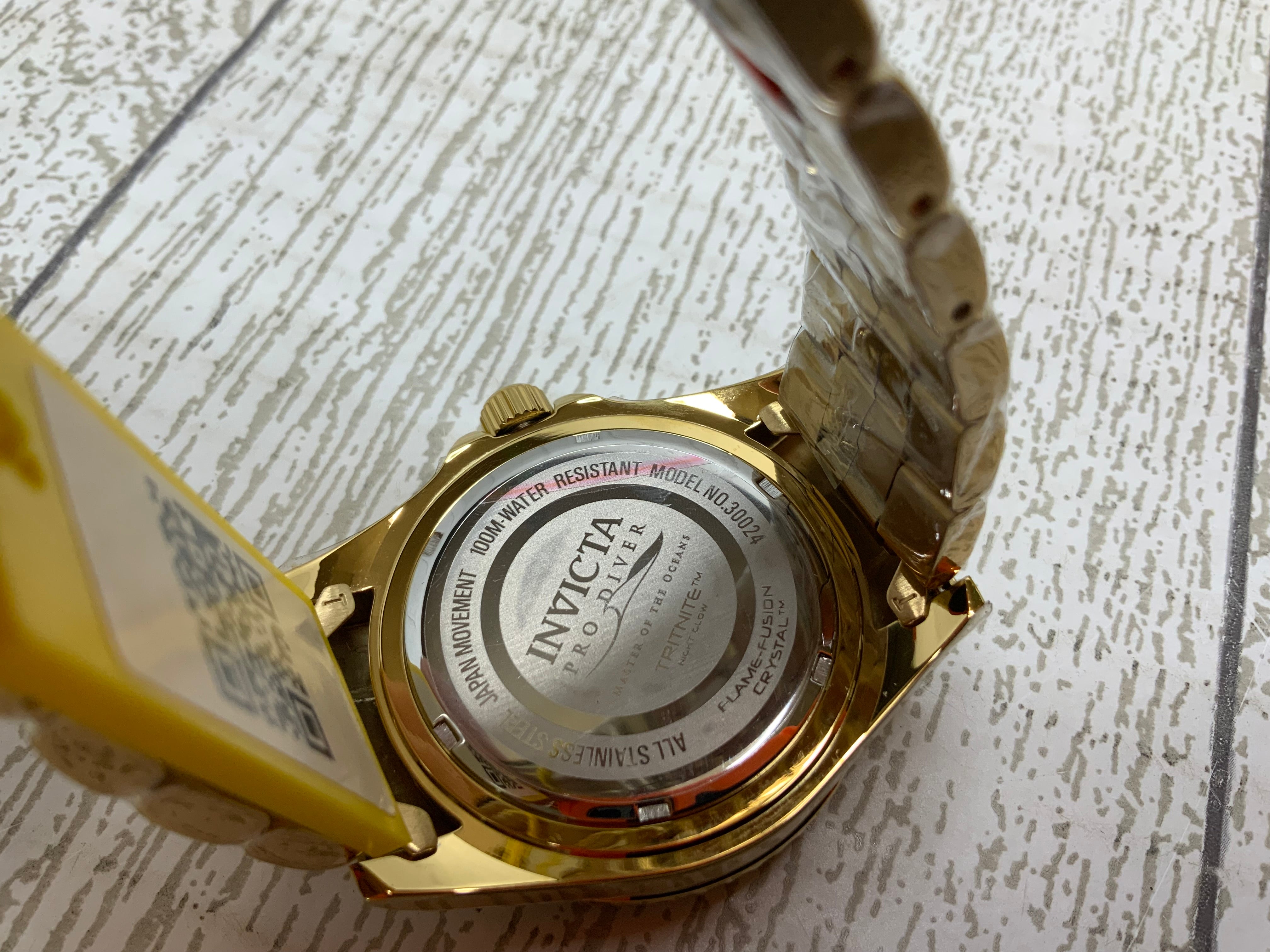 Invicta Men's Pro Diver Quartz Watch (Gold) (8051632603374)