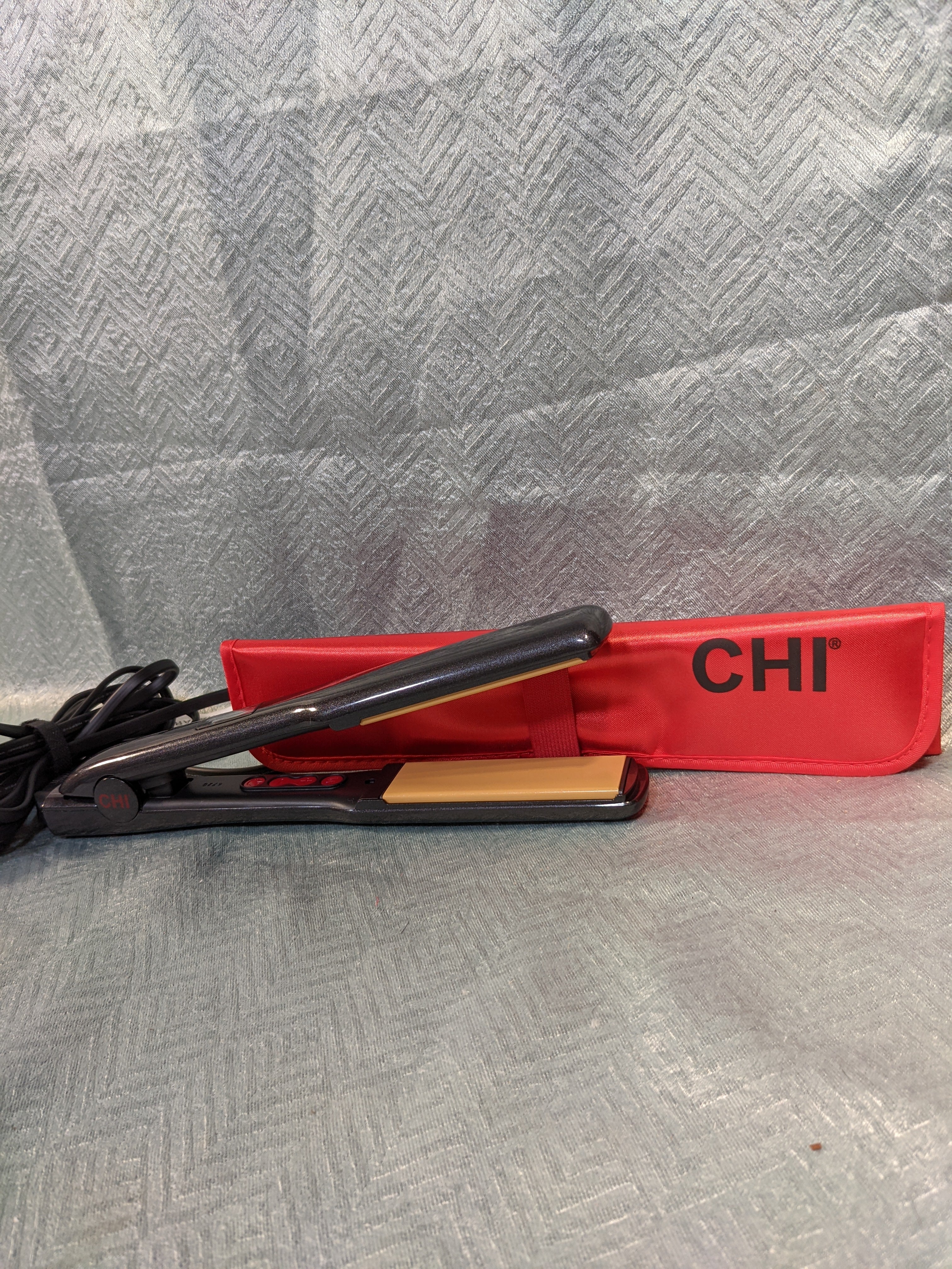 CHI G2 Professional Hair Straightener Titanium Infused Ceramic Plates Flat Iron | 1 1/4