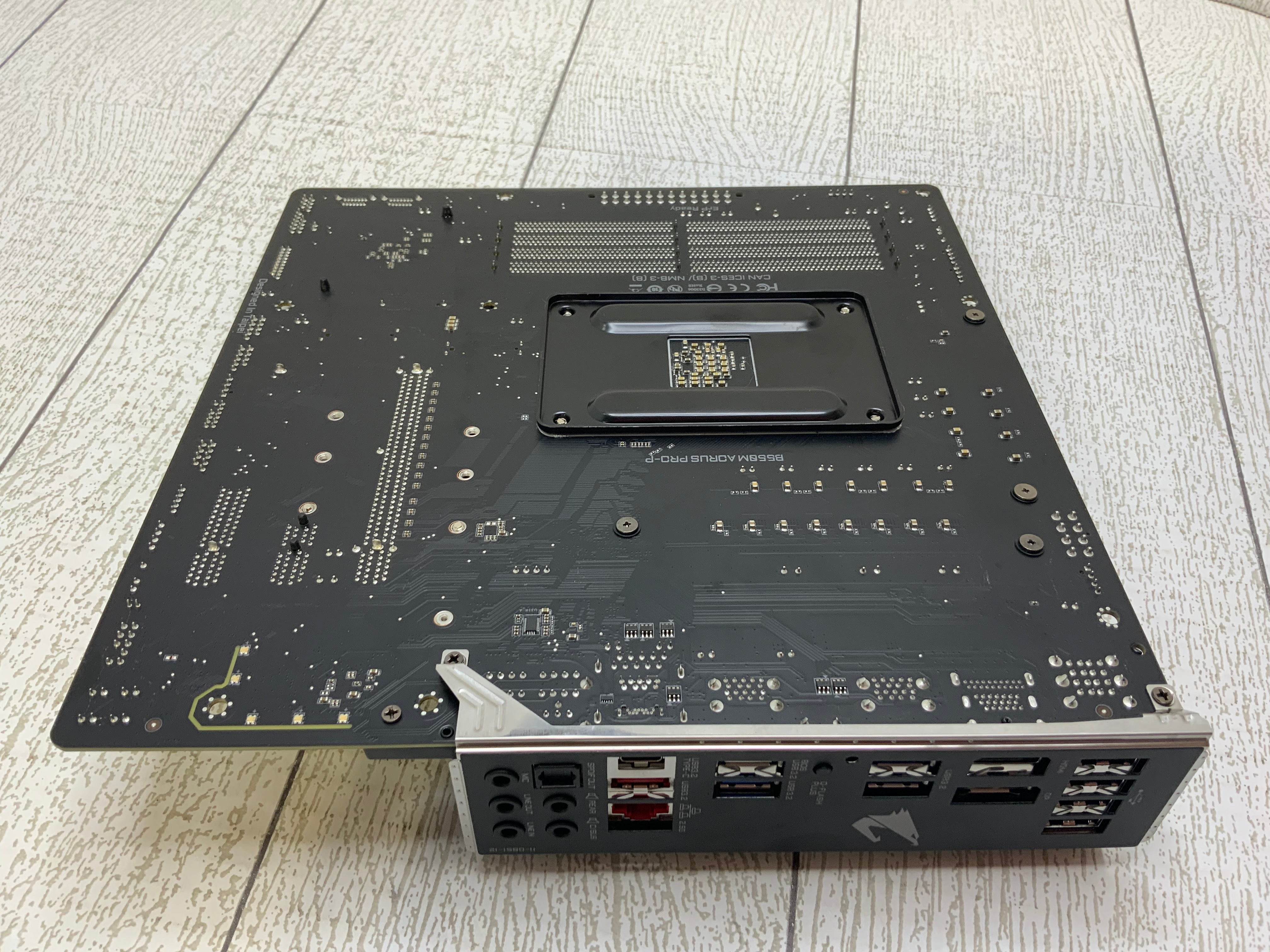 Gigabyte B550M AORUS PRO-P (AMD Ryzen 5000/B550/Micro ATX/M.2 Thermal Guard/HDMI (7946985177326)