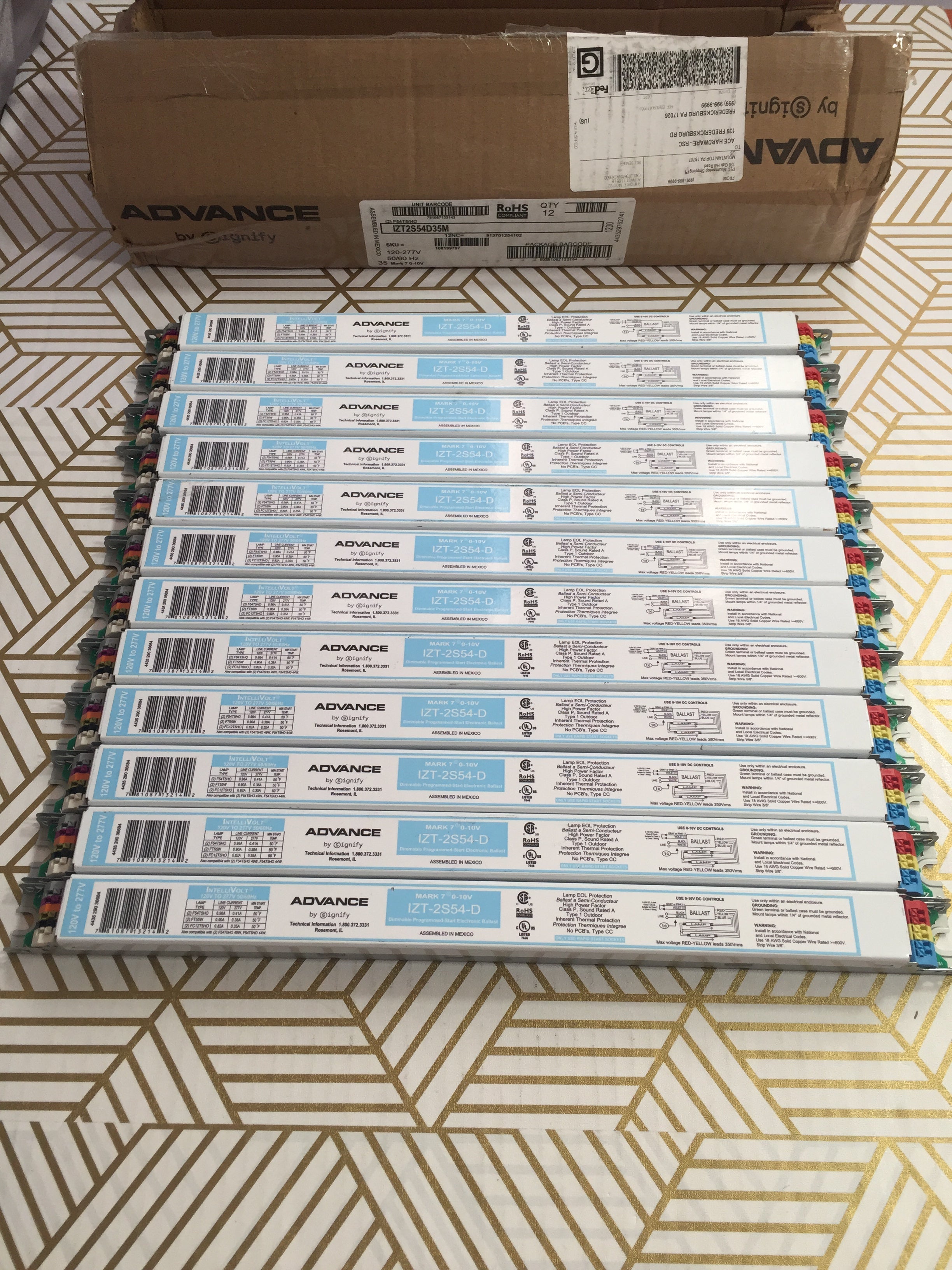 Advance Mark 7 0-10V IZT2S54D35M 2 Lamp - 120/277 Volt - 1.0 Ballast Factor 12 Pack (8026156007662)