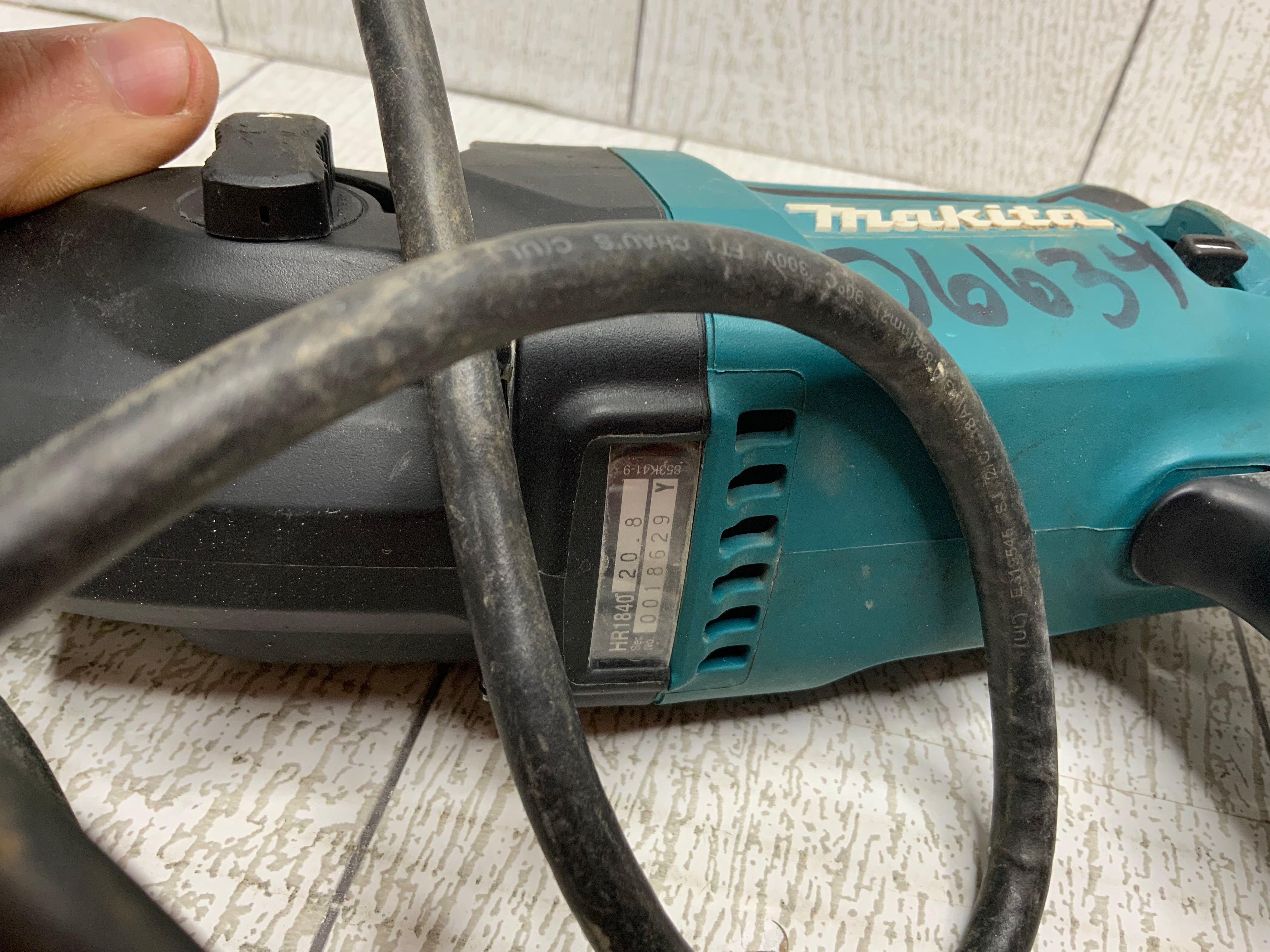 Makita HR1840 11/16" Used Corded Rotary Hammer