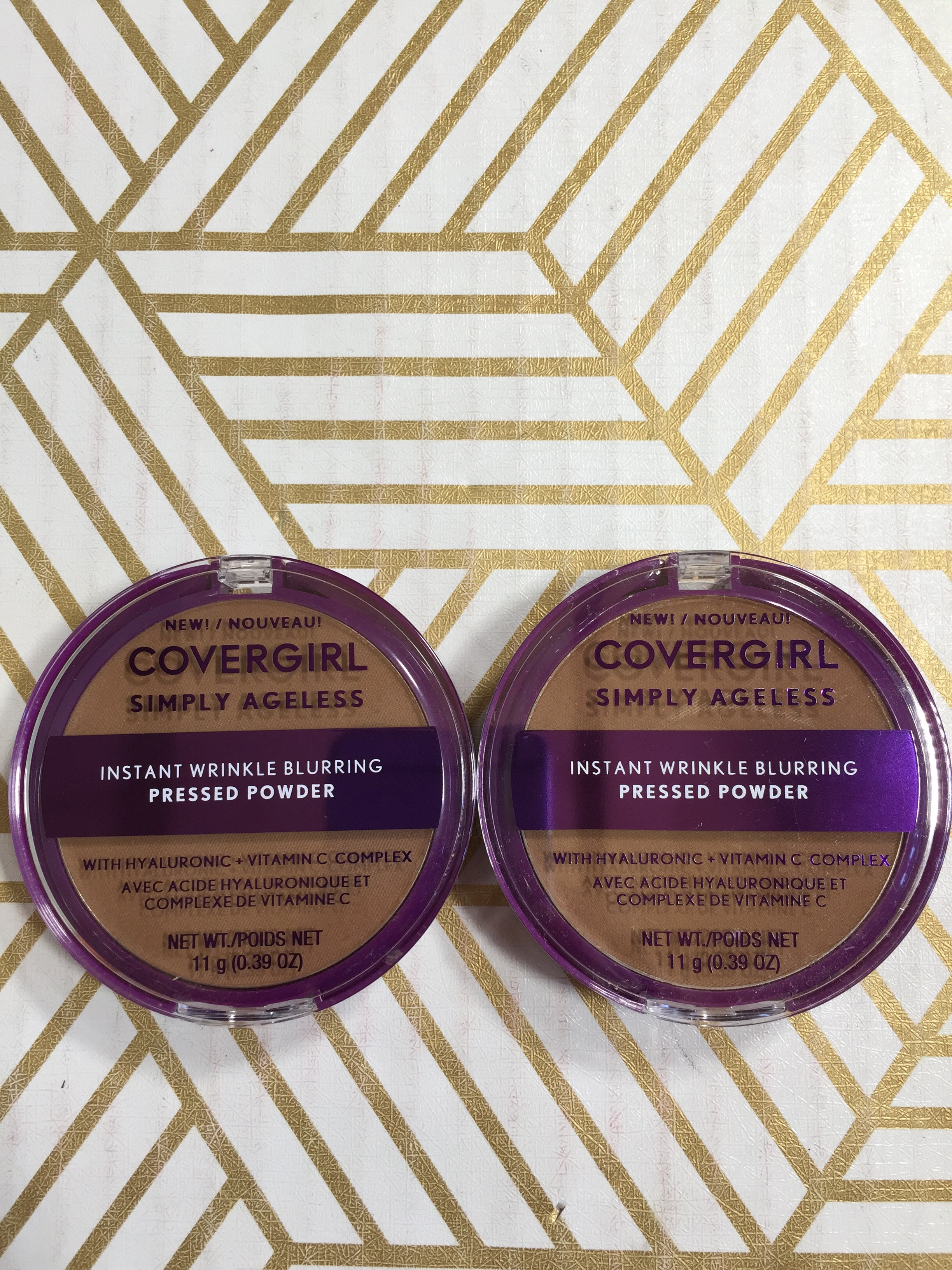 2 - Covergirl Simply Ageless Wrinkle Blurring Pressed Powder Soft Sable #275 (7916665307374)