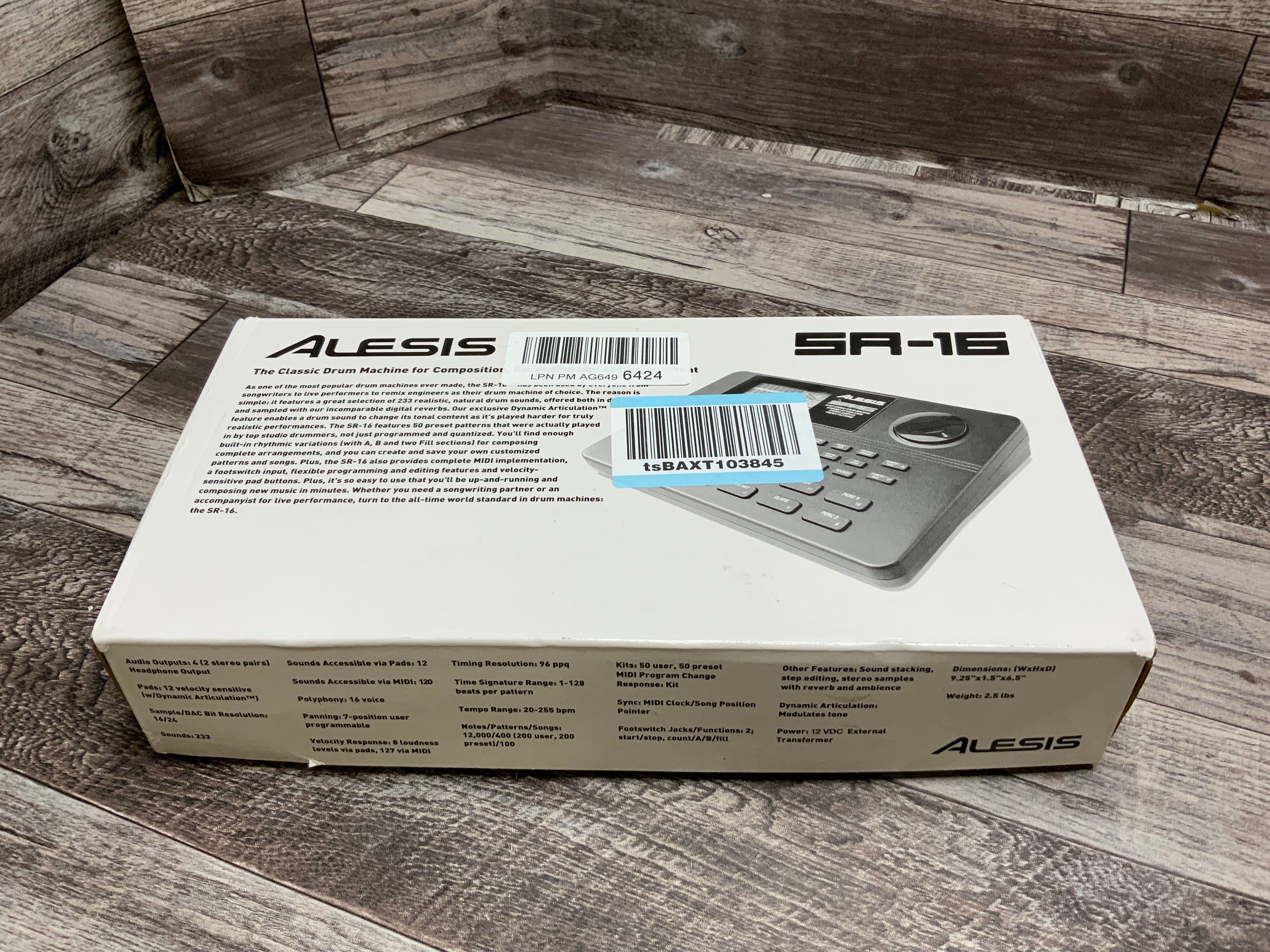 Alesis SR-16 - Studio-Grade Standalone Drum Machine (8091374354670)