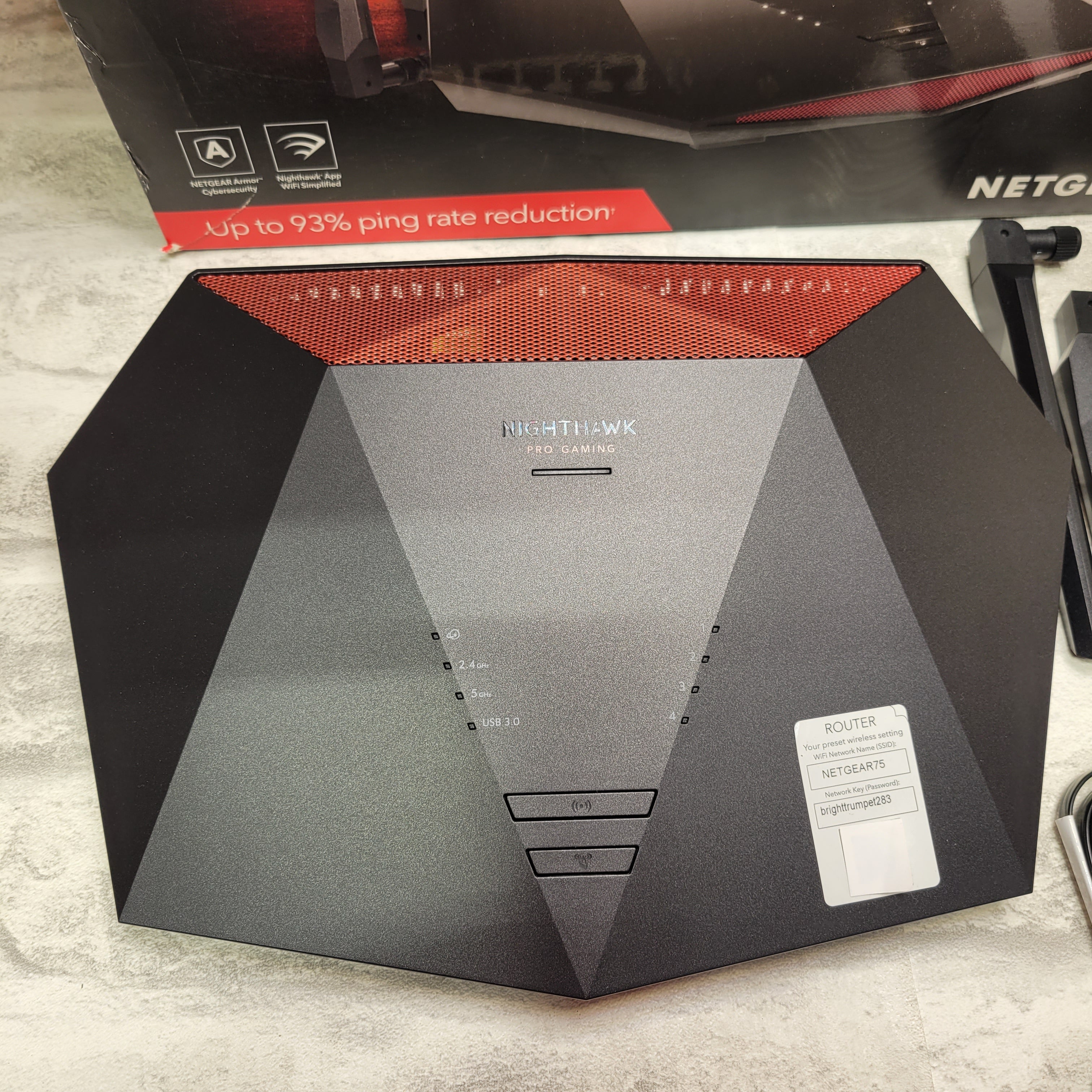 NETGEAR Nighthawk Pro Gaming WiFi 6 Router (XR1000) 6-Stream AX5400  Wireless Speed (up to 5.4Gbps) | DumaOS 3.0 Optimizes Lag-Free Server  Connections