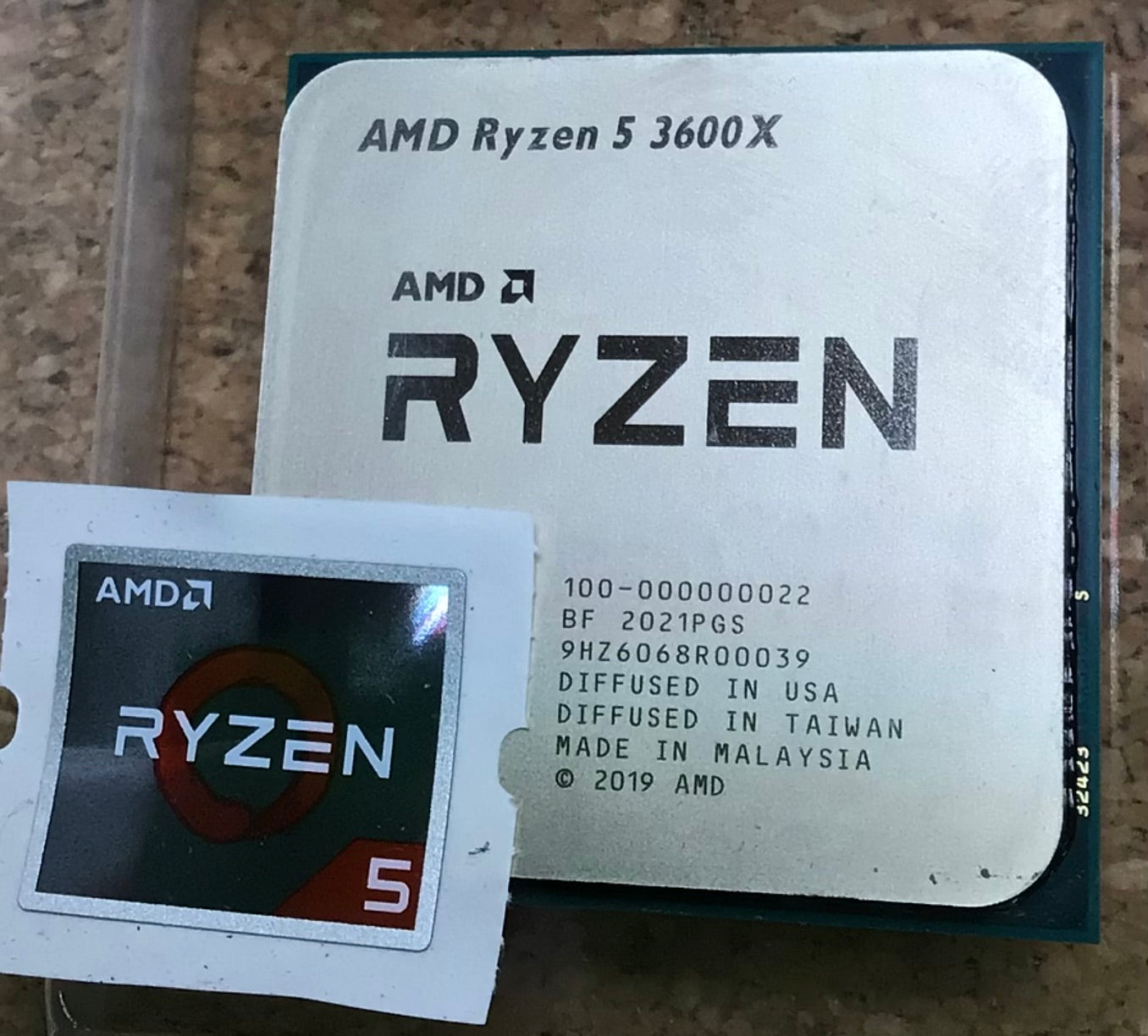 *Used* AMD Ryzen 5 3600X 6-Core, 12-Thread Desktop Processor/Wraith Spire Cooler (7883746541806)