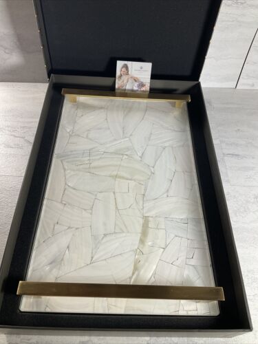 RARE Amazing Kendra Scott Mother of Pearl Tray (6922748985527)