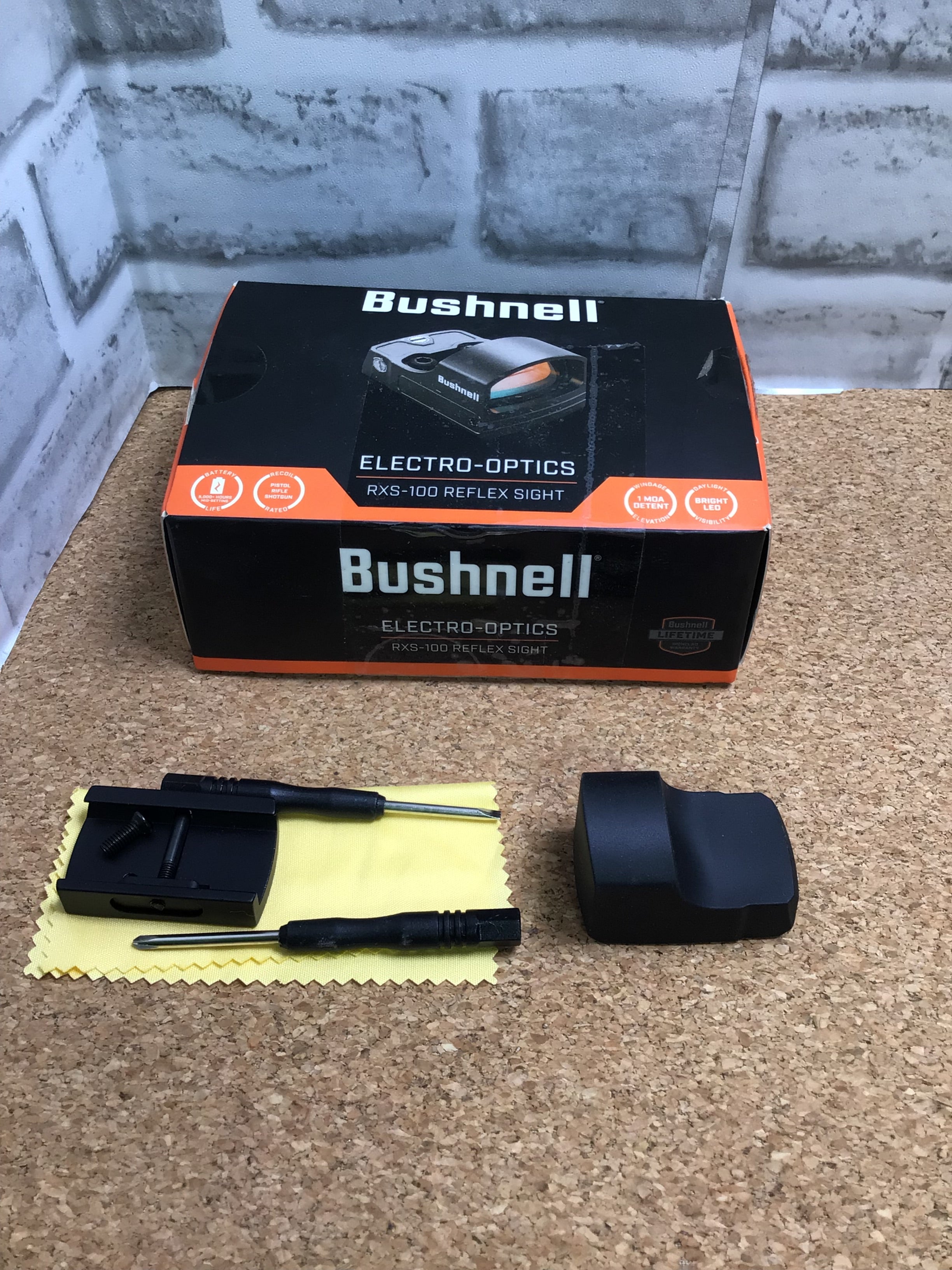 Bushnell RXS100 Reflex Sight. **Tested and Working ** (7760603381998)