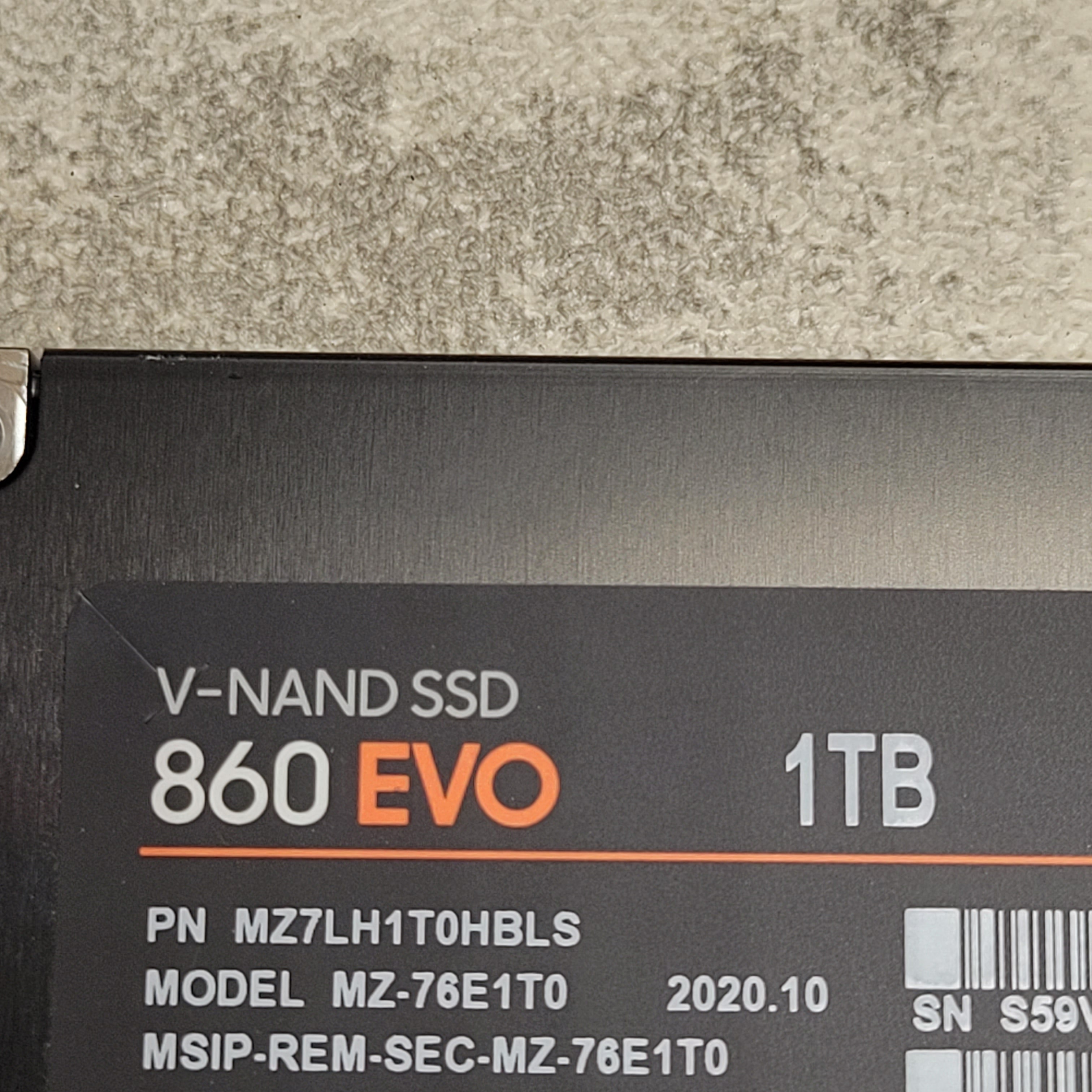 Samsung SSD 860 EVO 1TB 2.5 Inch SATA III Internal SSD (MZ-76E1T0B/AM) (7777883652334)