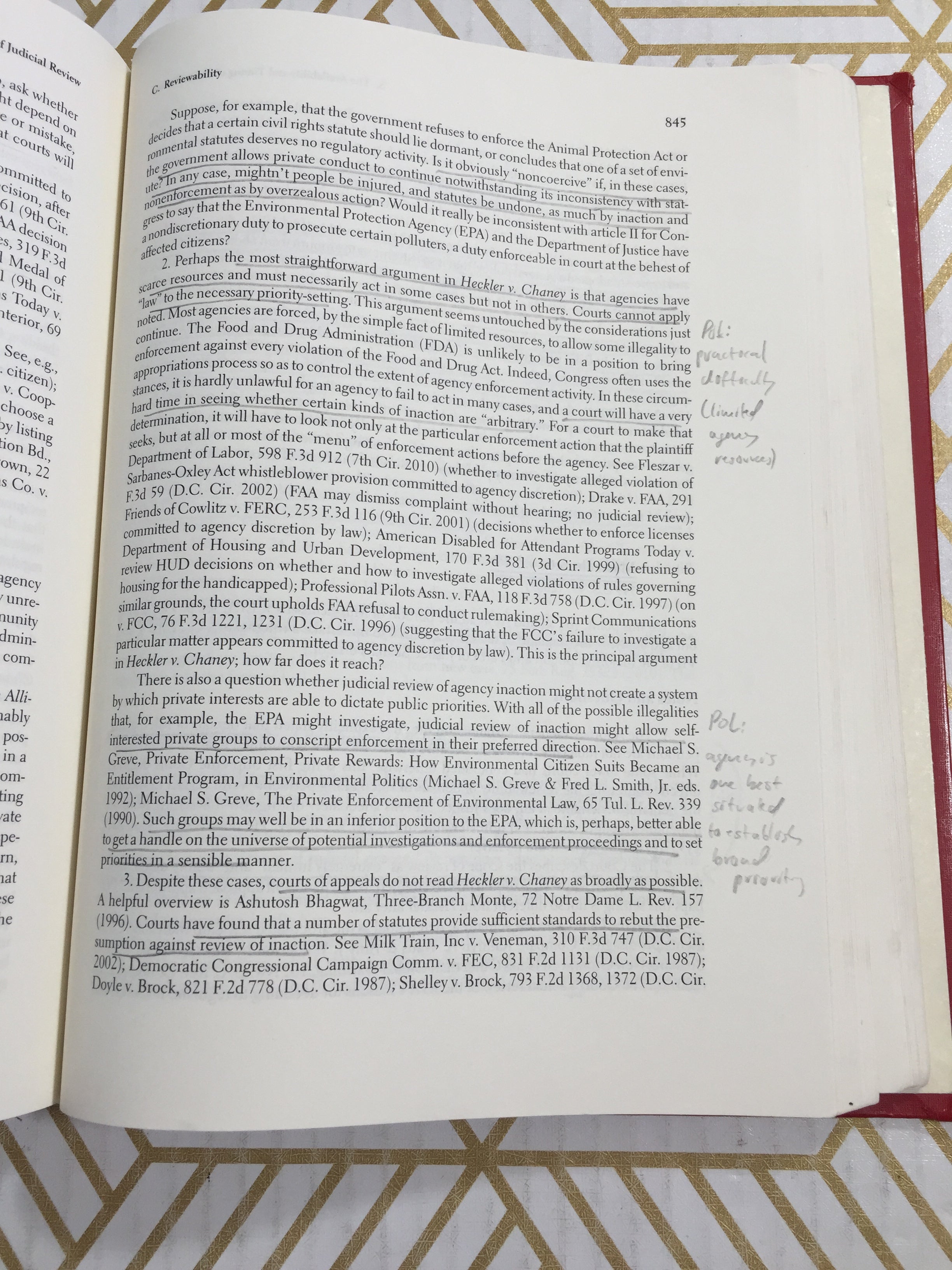 Administrative Law and Regulatory Policy: Problems, Text, & Cases (7882005938414)