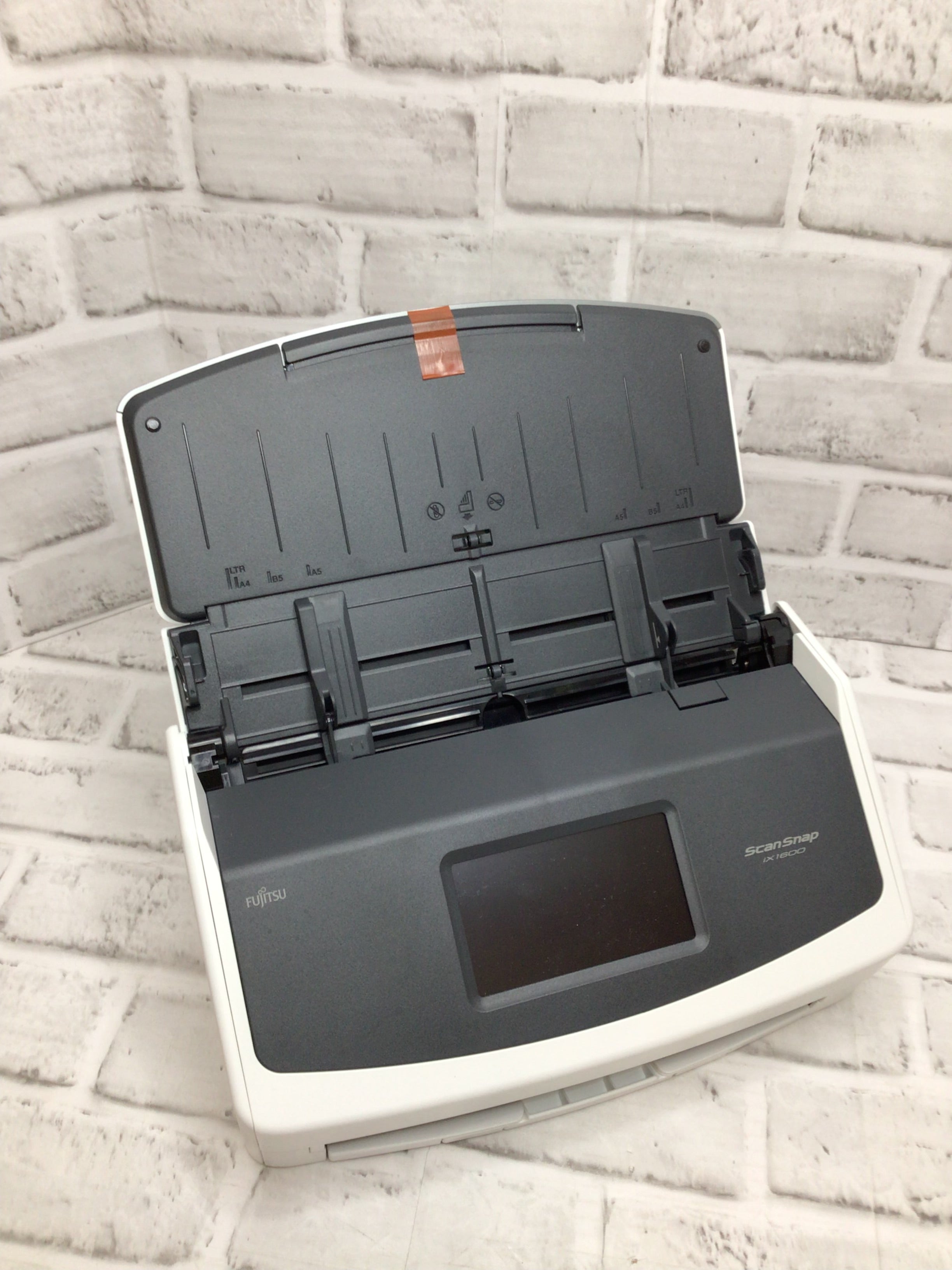 Fujitsu ScanSnap iX1600 Scanner - White (8097245593838)