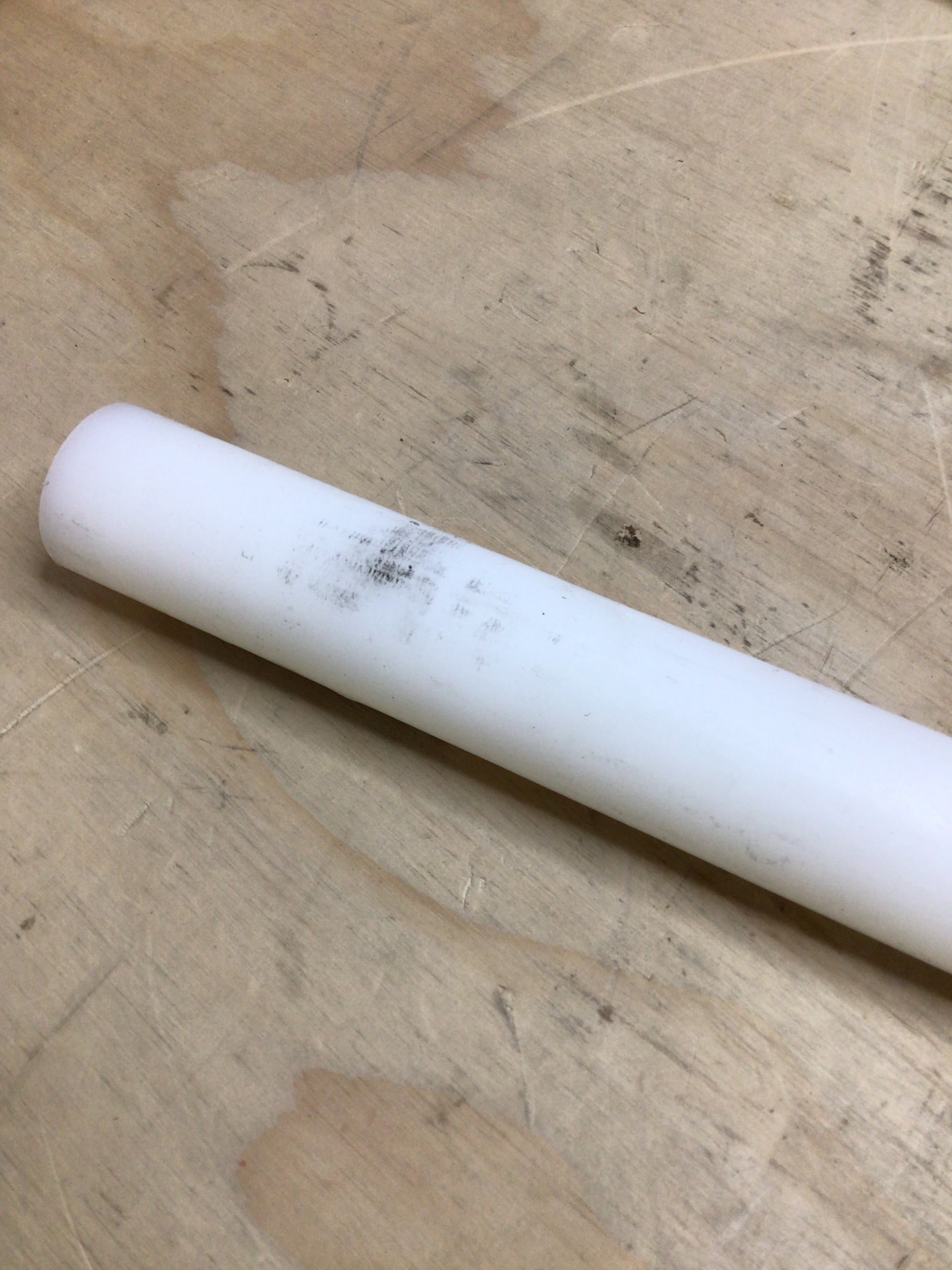 Plastic Rod 3 ft White Opaque 5800 psi Tensile Strength -22° to 180°F (14 rods) (8132142465262)