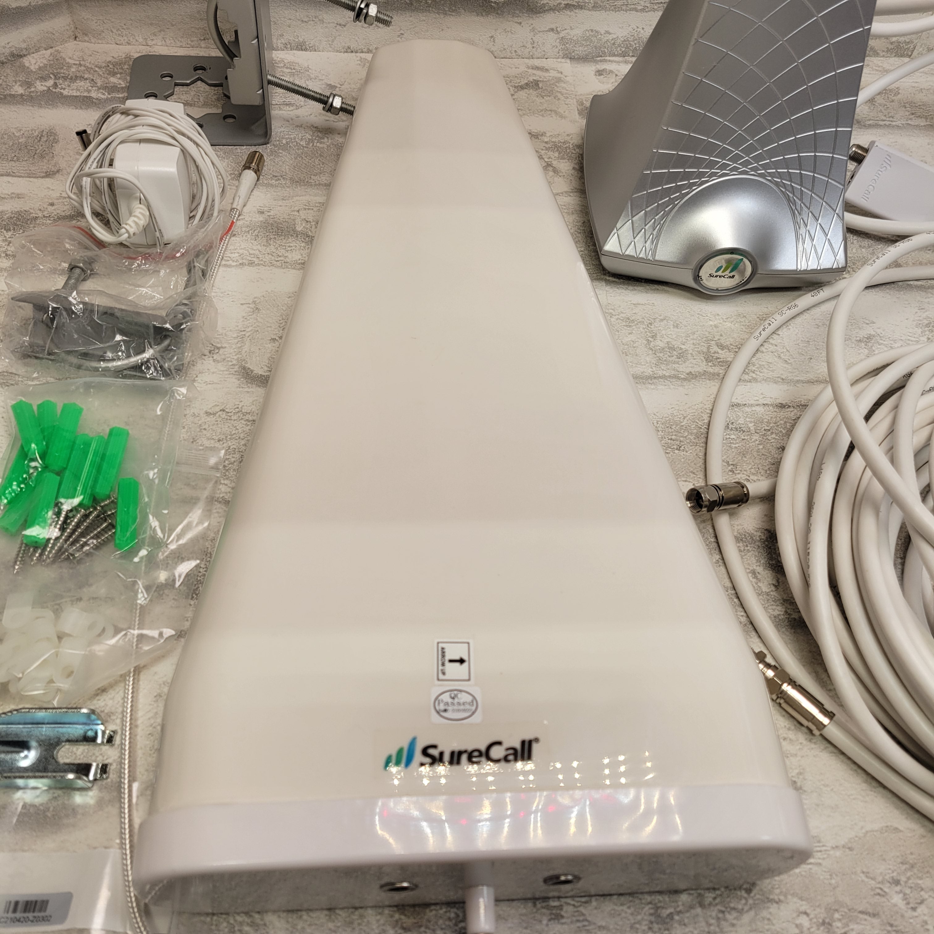 SureCall Flare 3.0 Cell Signal Booster, Boosts 5G/4G LTE (7545500434670)