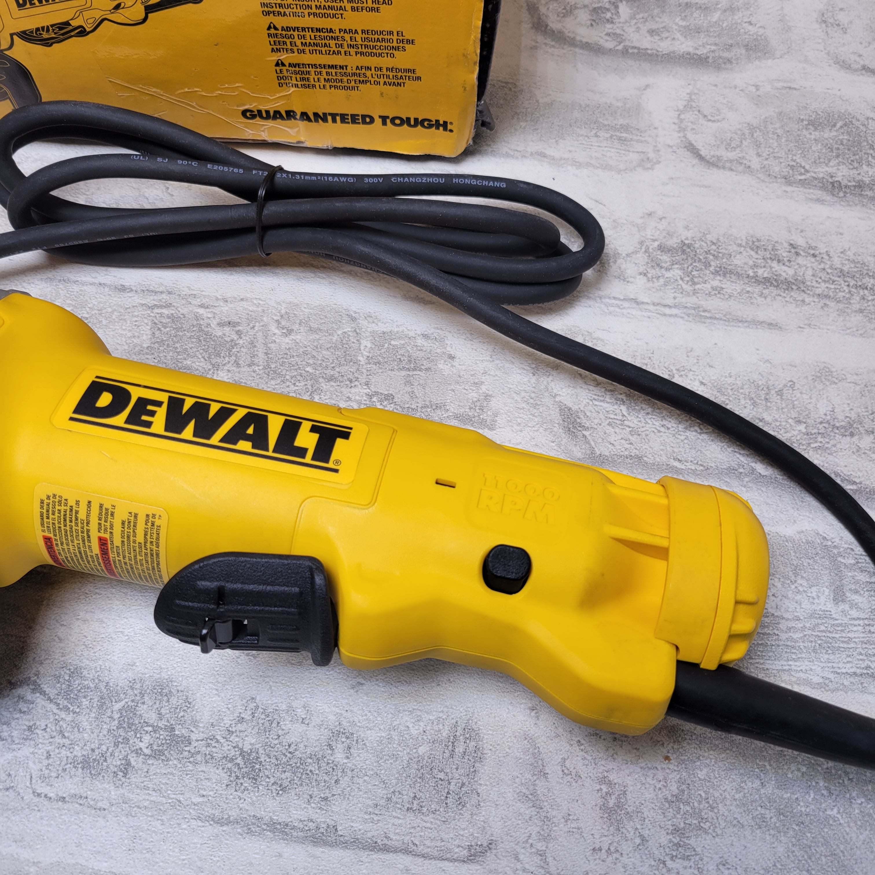 DEWALT Angle Grinder Tool, 41/2Inch (DWE402W)