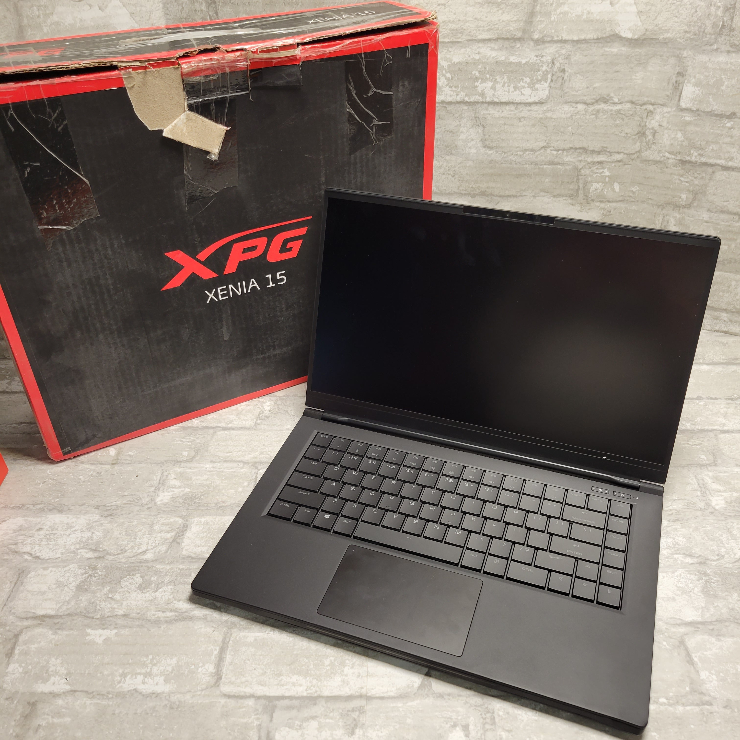 XPG Xenia Intel i7-9750H RTX 2070 Max-Q 8GB, 1TB, Gaming Laptop *FOR PARTS* (8151606984942)
