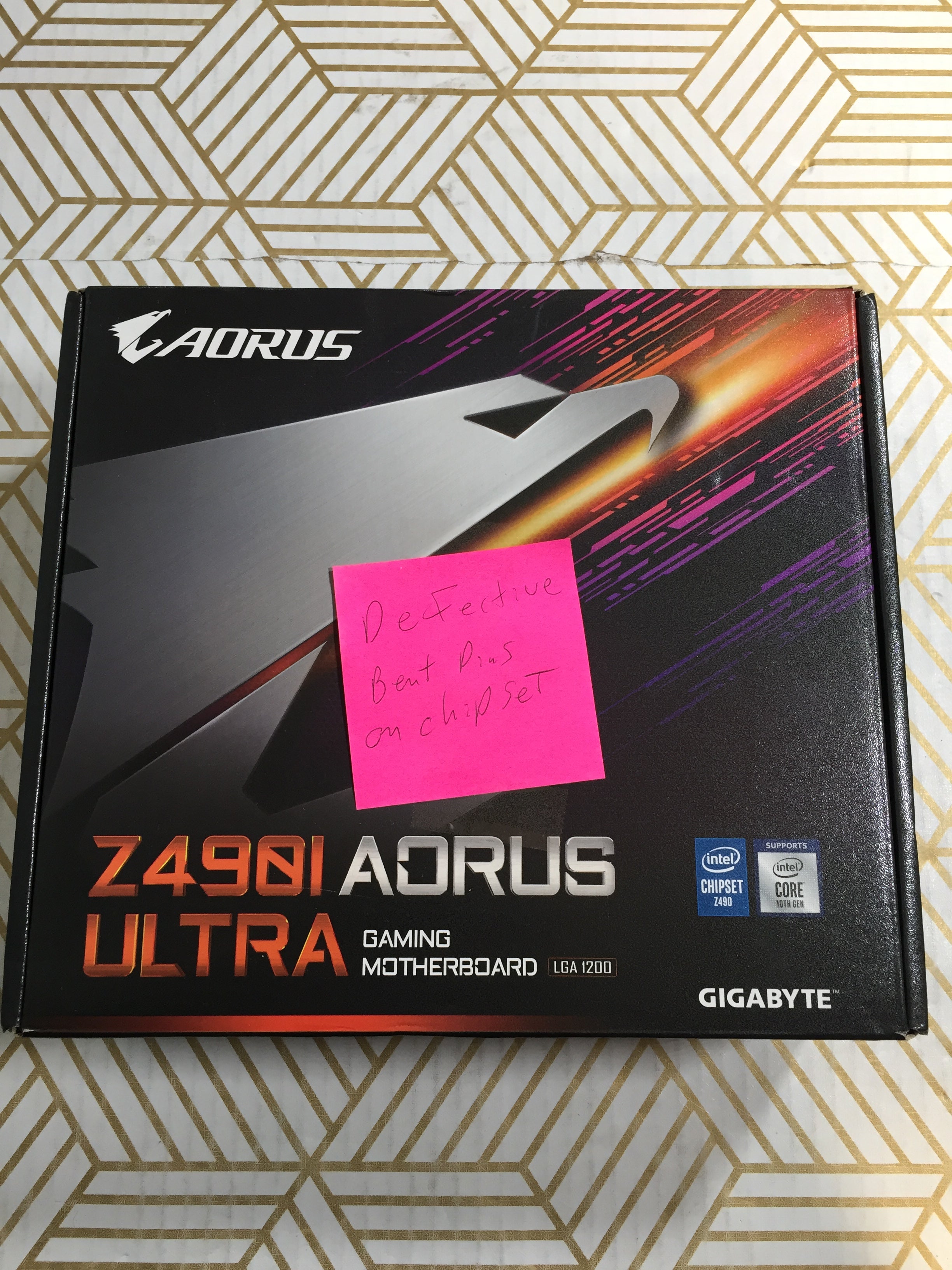 *PARTS ONLY* GIGABYTE Z490I AORUS Ultra Gaming Motherboard *BENT PINS* (7943822442734)
