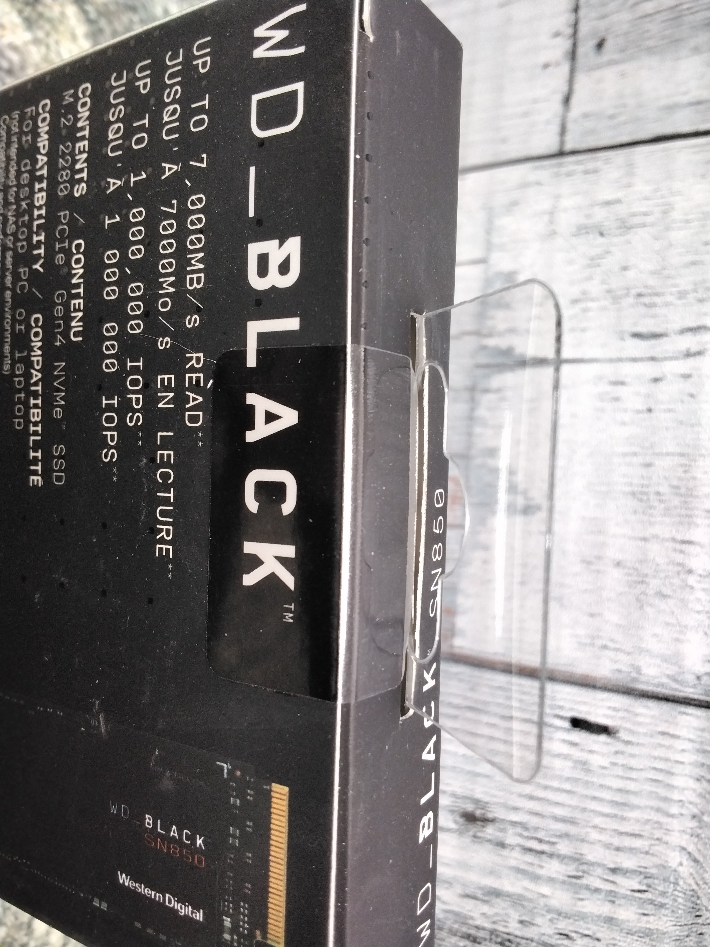 WD_BLACK 2TB SN850 NVMe Internal Gaming SSD Solid State Drive *NEW/SEALED* (7939630006510)