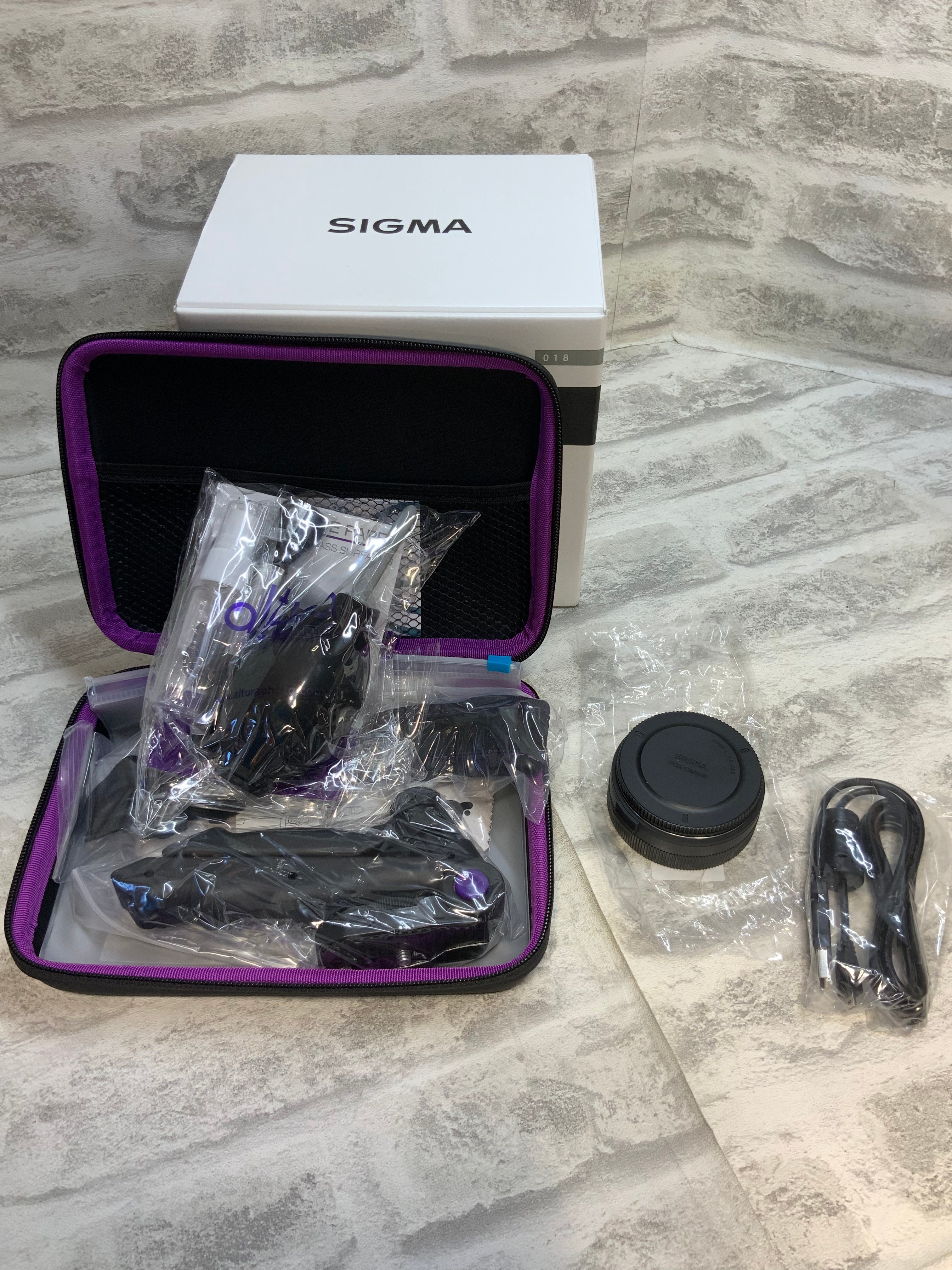 Sigma 14-24mm Lens Camera Accessory Bundle (7579869479150)
