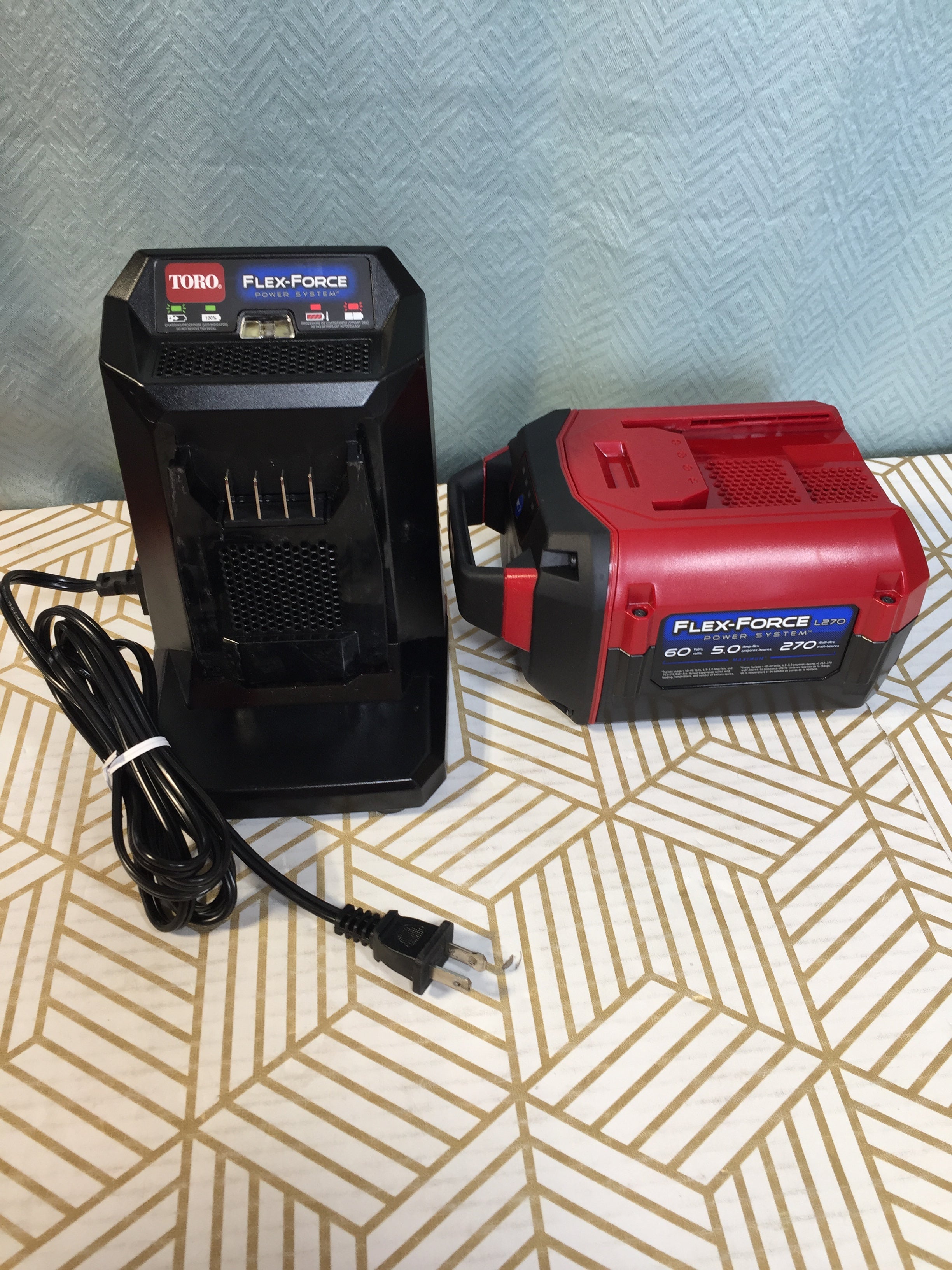 TORO Flex-Force 60V Max 5.0Ah L270 (88650) & Charger (88602) *TESTED* (7953703108846)