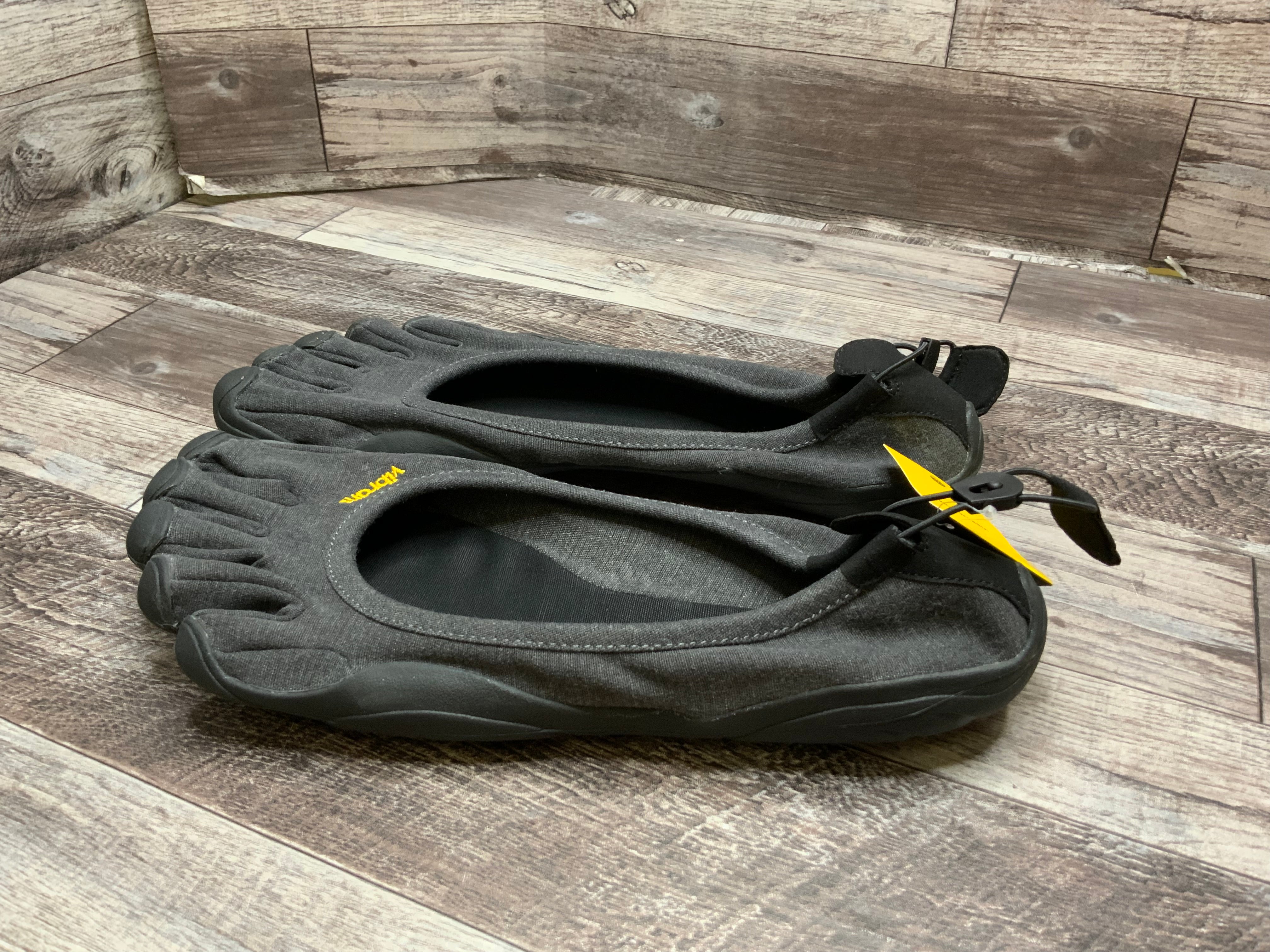 Vibram FiveFingers Classic Eco Grey/Black (Size US: 14-15 EU: 50) (8095337906414)