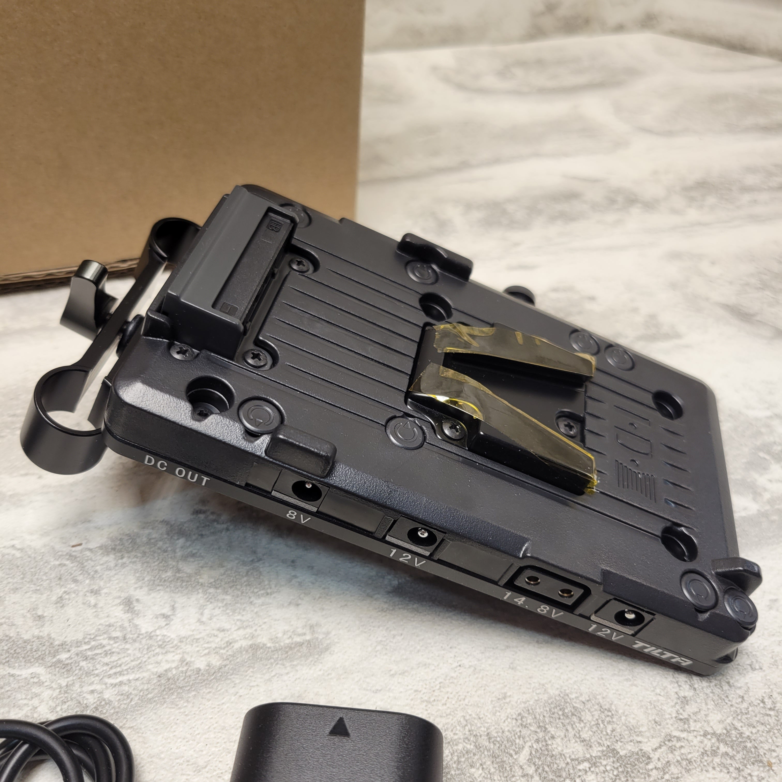Tilta BMPCC Power Supply System, V-Mount (7845407719662)