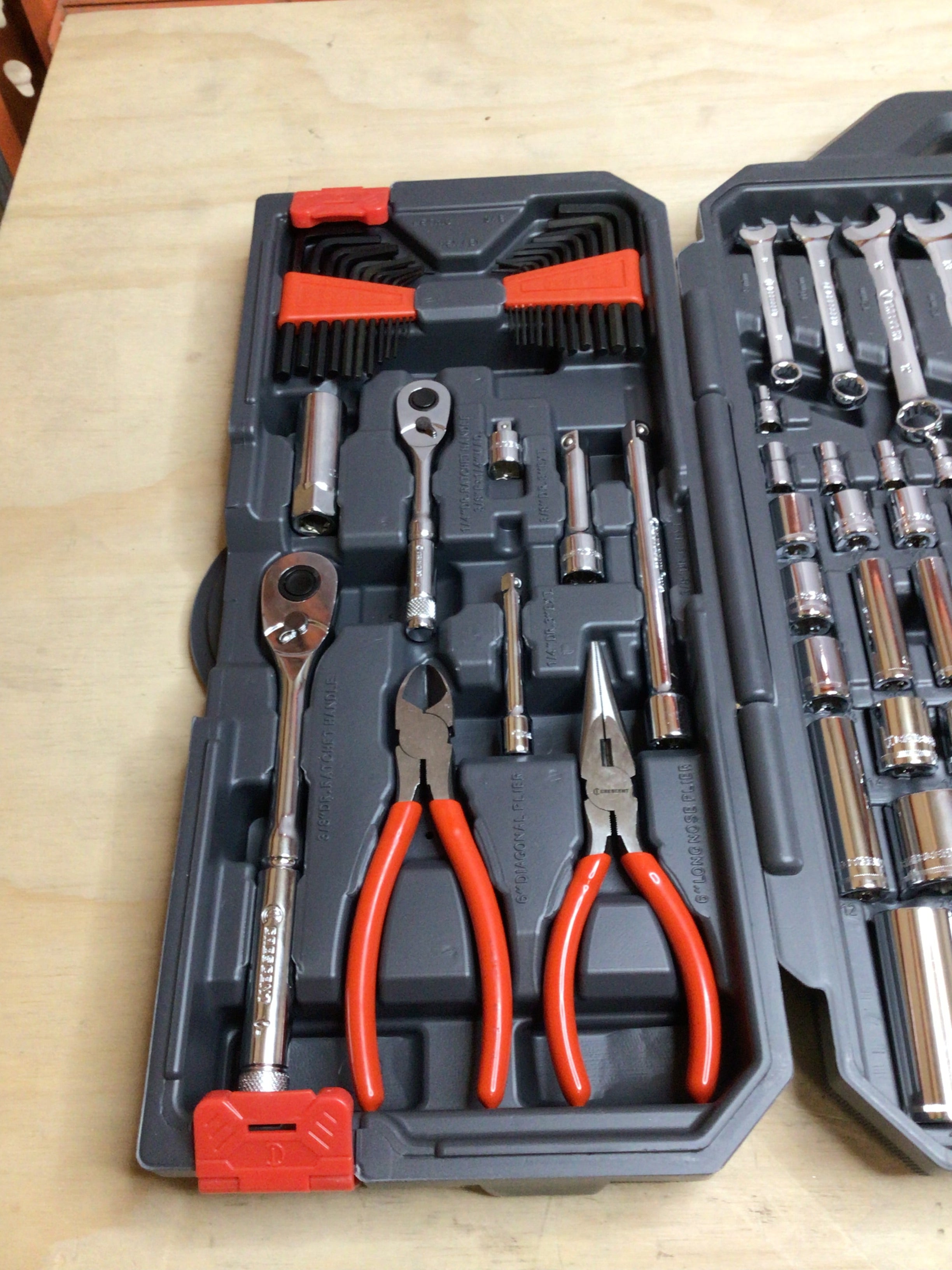 Crescent CTK180 Professional Mechanic Tool Set, Alloy Steel (8129066893550)