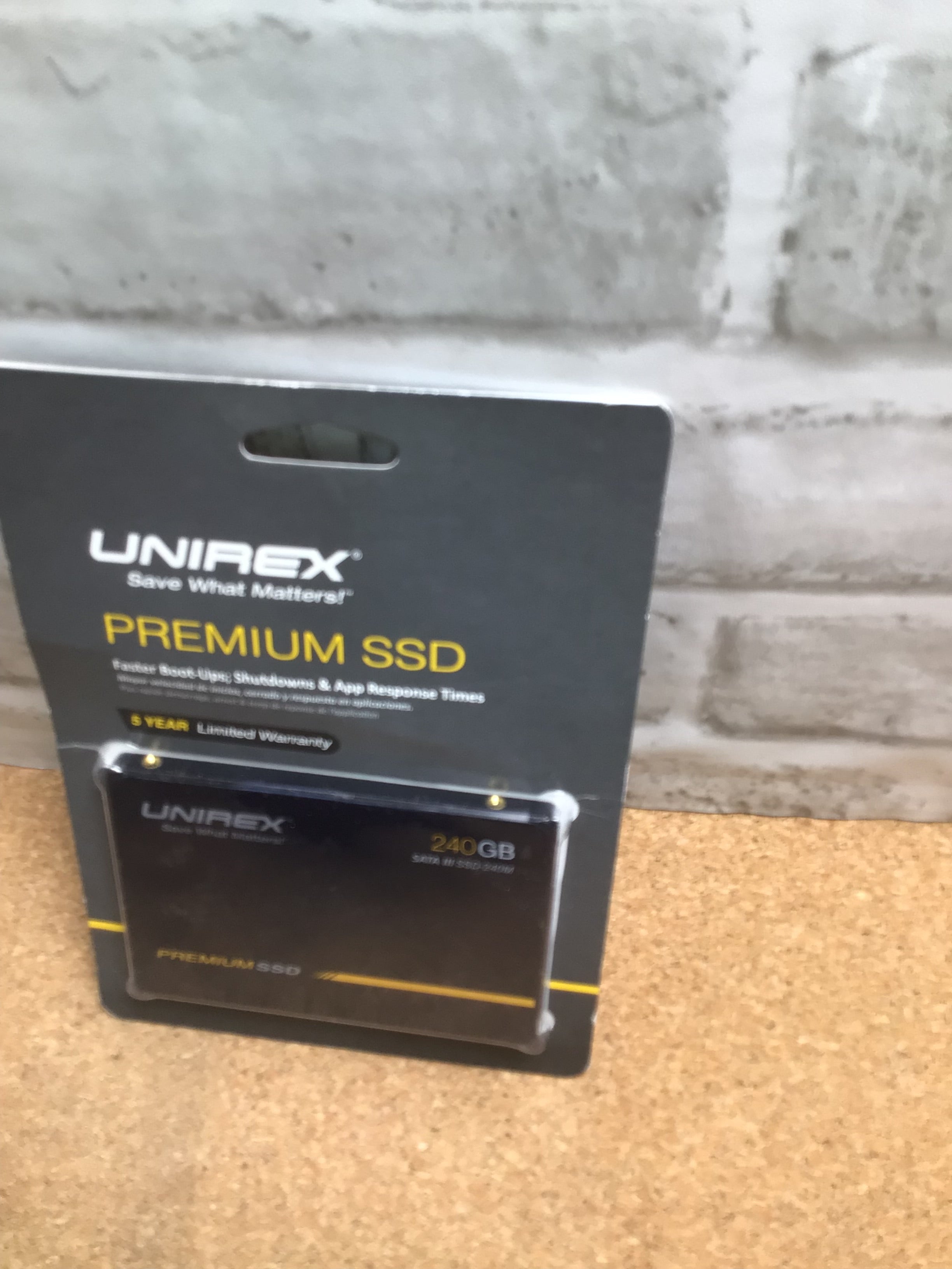 240GB Portable External SSD SATA LLL Solid State Drive 3D TLC/QLC (7960297570542)