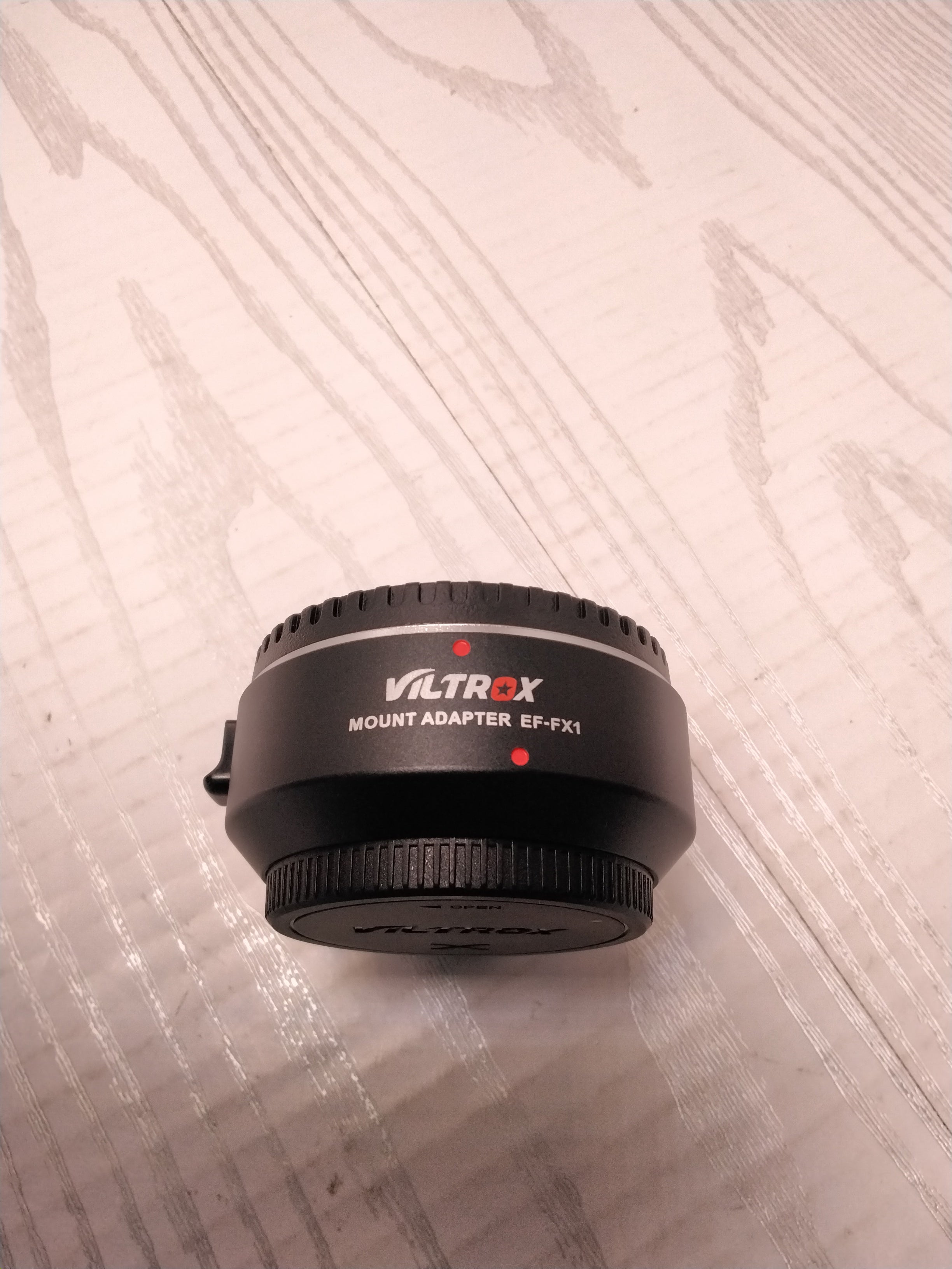 VILTROX EF-FX1 Auto Focusing Lens Adapter for Canon EF/EF-S Lenses (7885872136430)