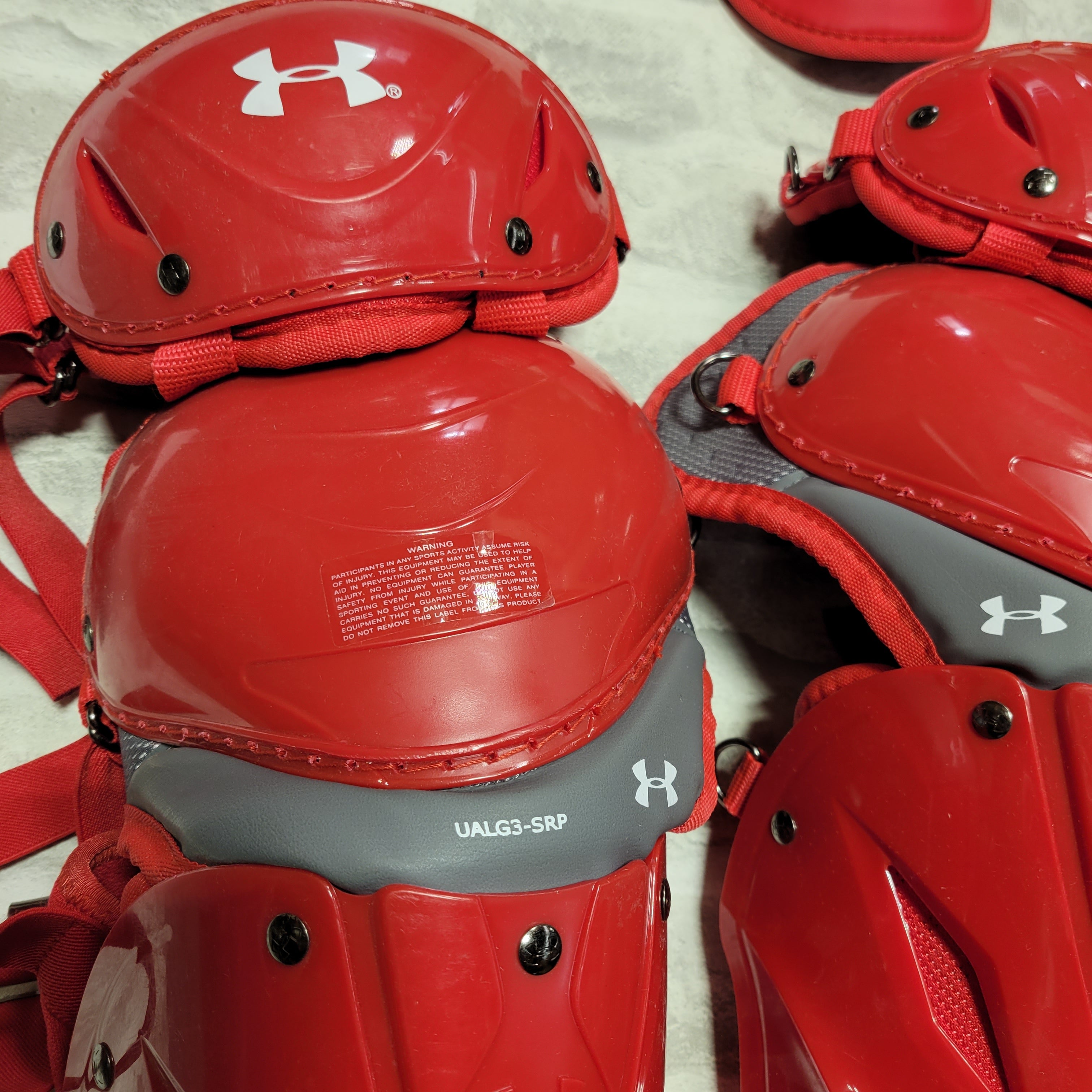 Under Armour Pro 4 Senior Ages 12-16 Catcher's Kit UACKCC4-SRP, Red (7742181376238)